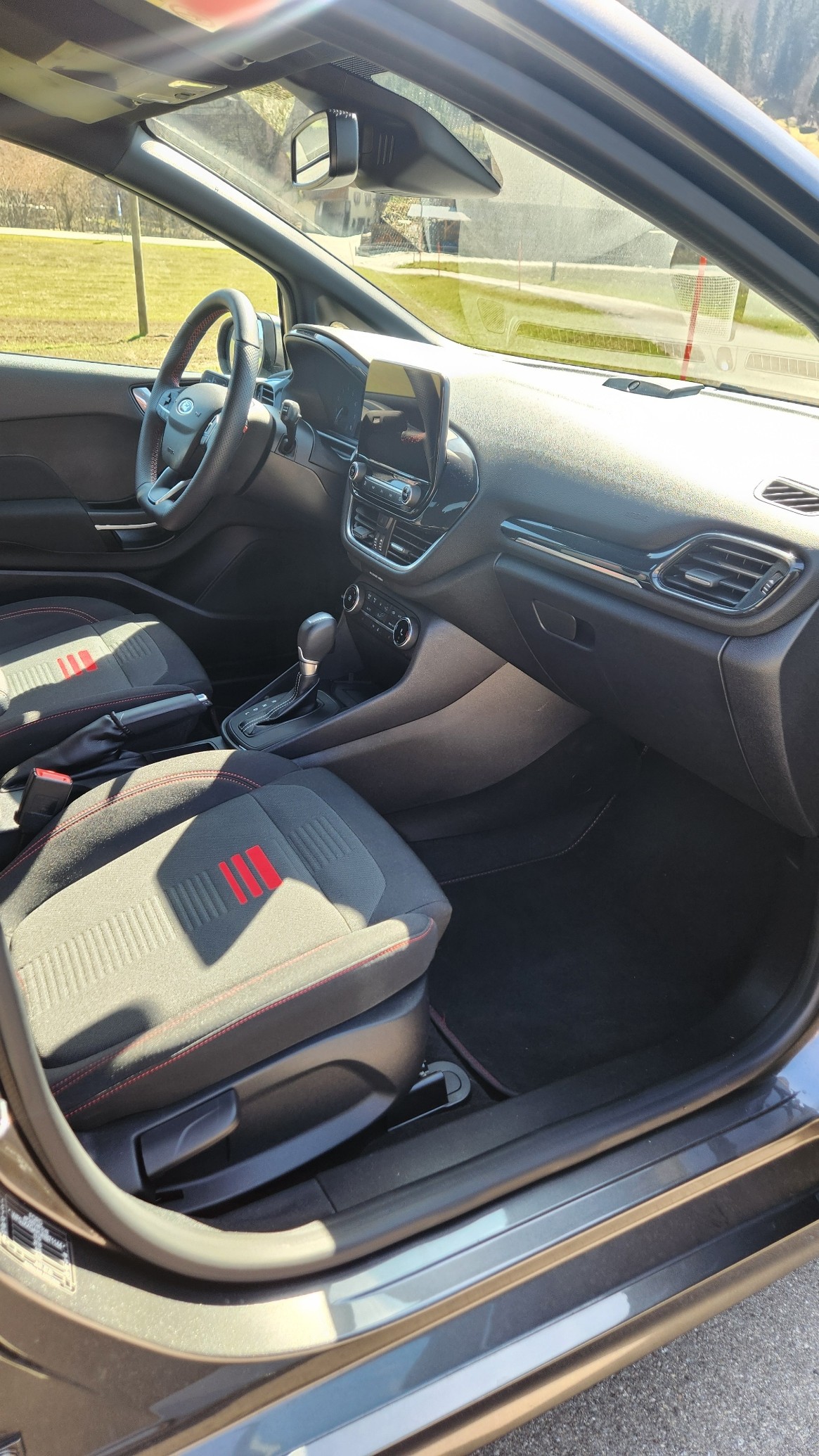 FORD Fiesta 1.0 SCTi MHEV ST Line X Automat-image-14
