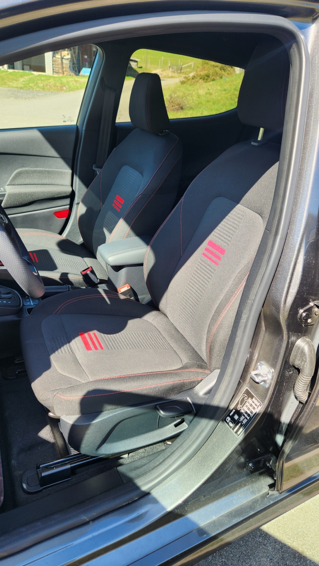 FORD Fiesta 1.0 SCTi MHEV ST Line X Automat-image-8