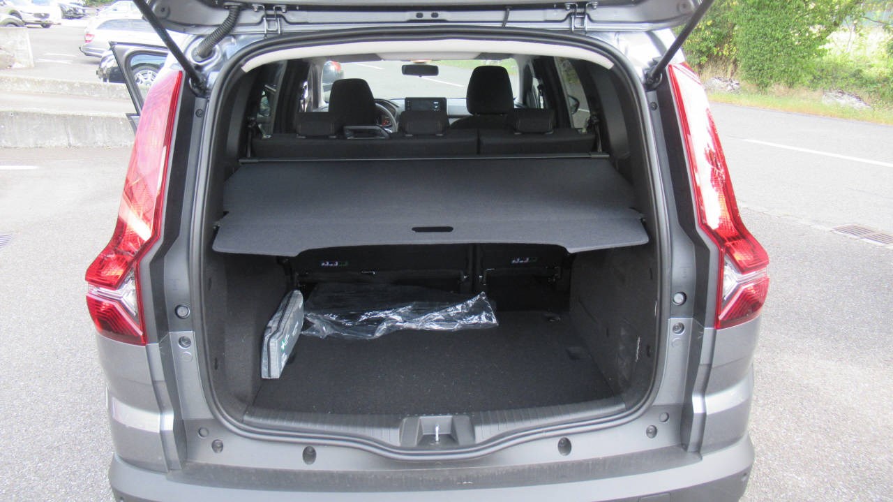 DACIA Jogger 1.6 Hybrid Extreme+-image-14