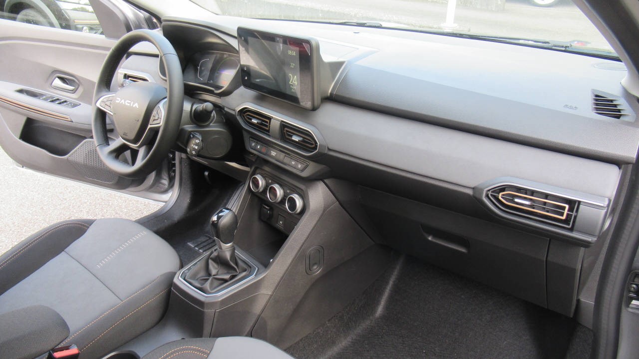DACIA Jogger 1.6 Hybrid Extreme+-image-15