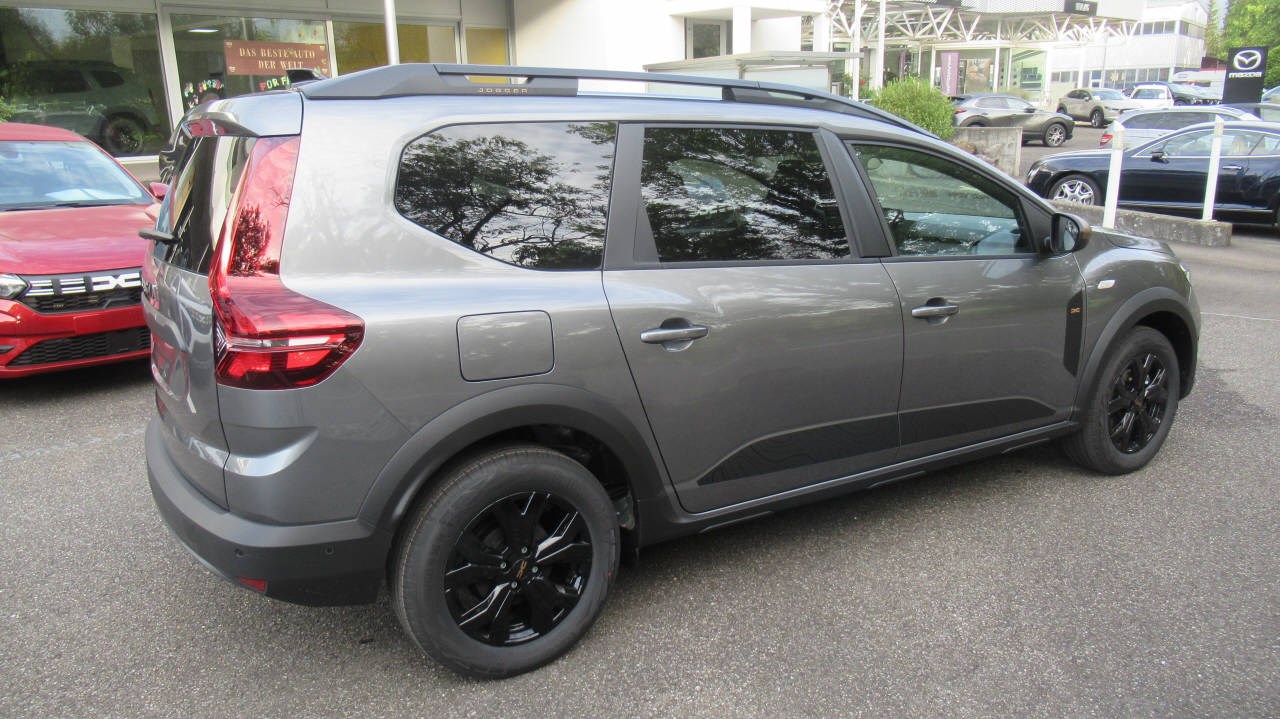 DACIA Jogger 1.6 Hybrid Extreme+-image-3