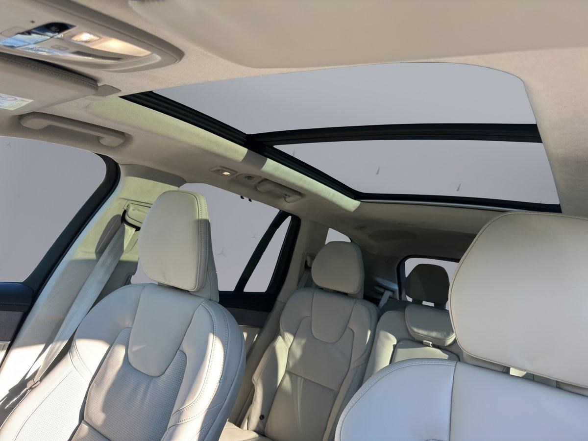 VOLVO XC90 2.0 T8 TE Ultra Dark eAWD-image-18