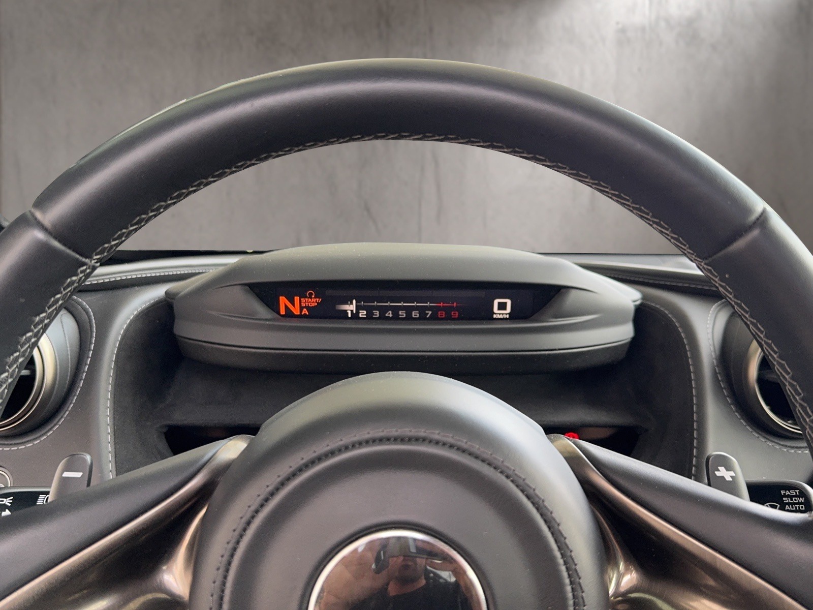 McLAREN 720S Coupé Luxury 4.0 V8 SSG-image-16
