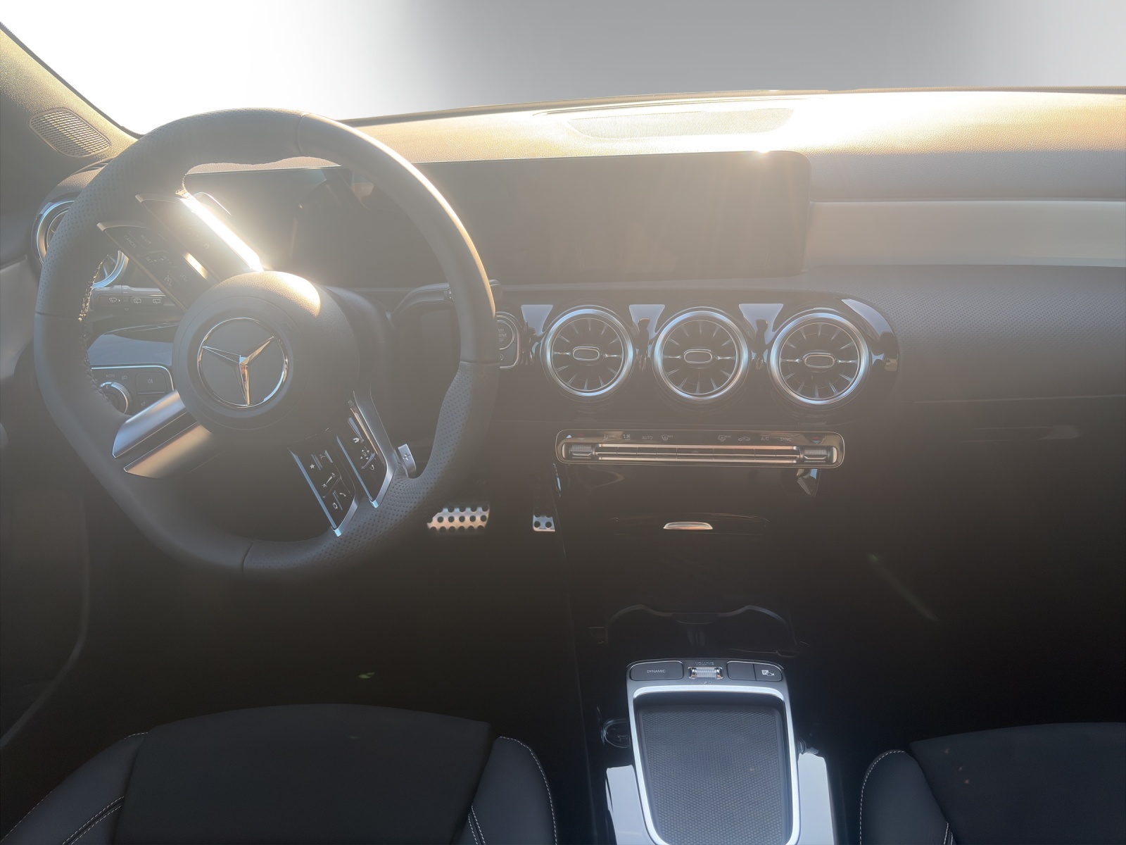 Image MERCEDES-BENZ A-220 A 220 4Matic 8G-DCT