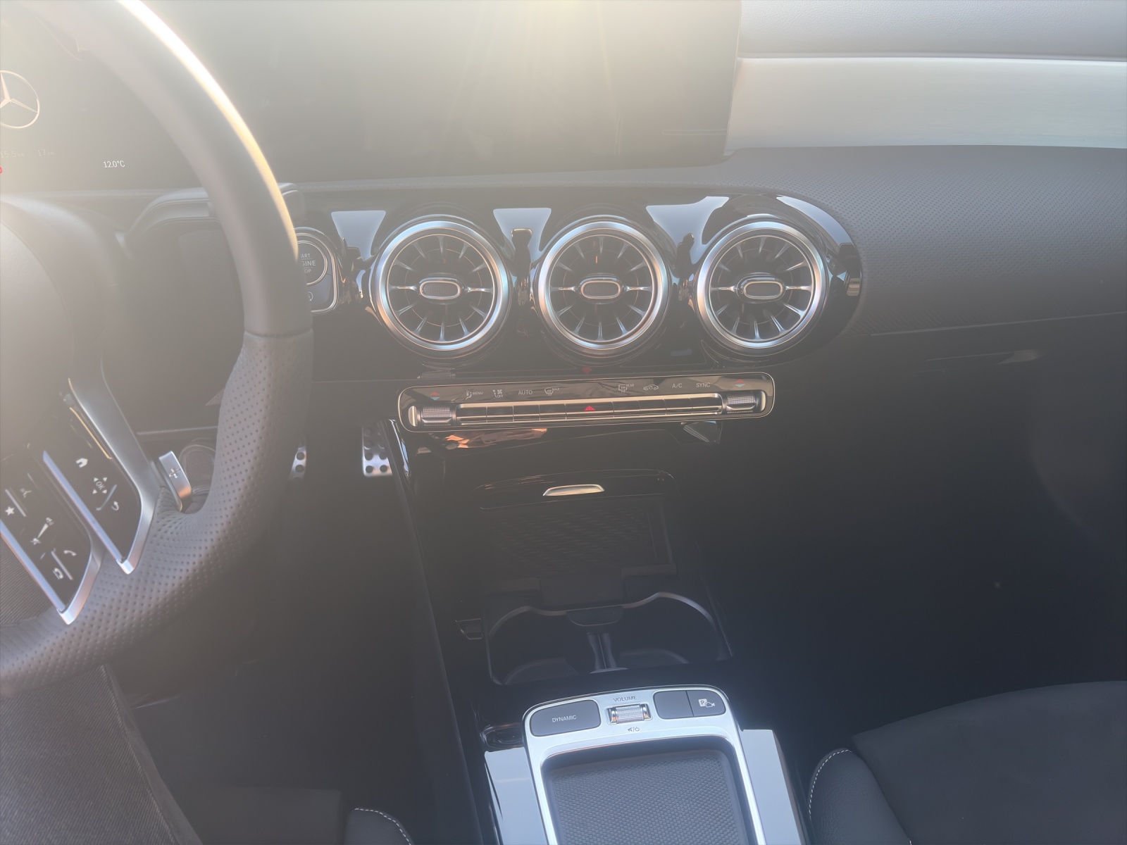 Image MERCEDES-BENZ A-220 A 220 4Matic 8G-DCT