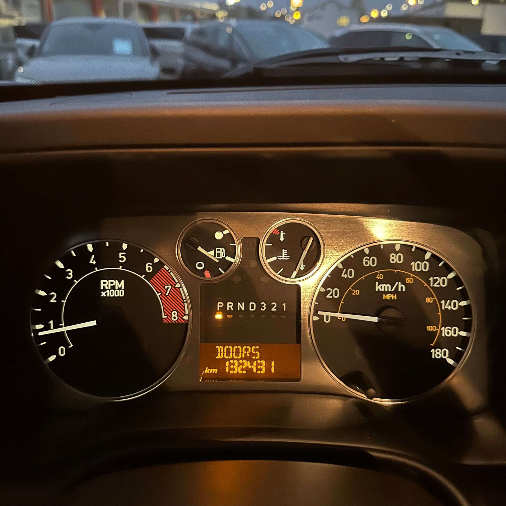 HUMMER H3 3.7 Luxury Automatic-image-16