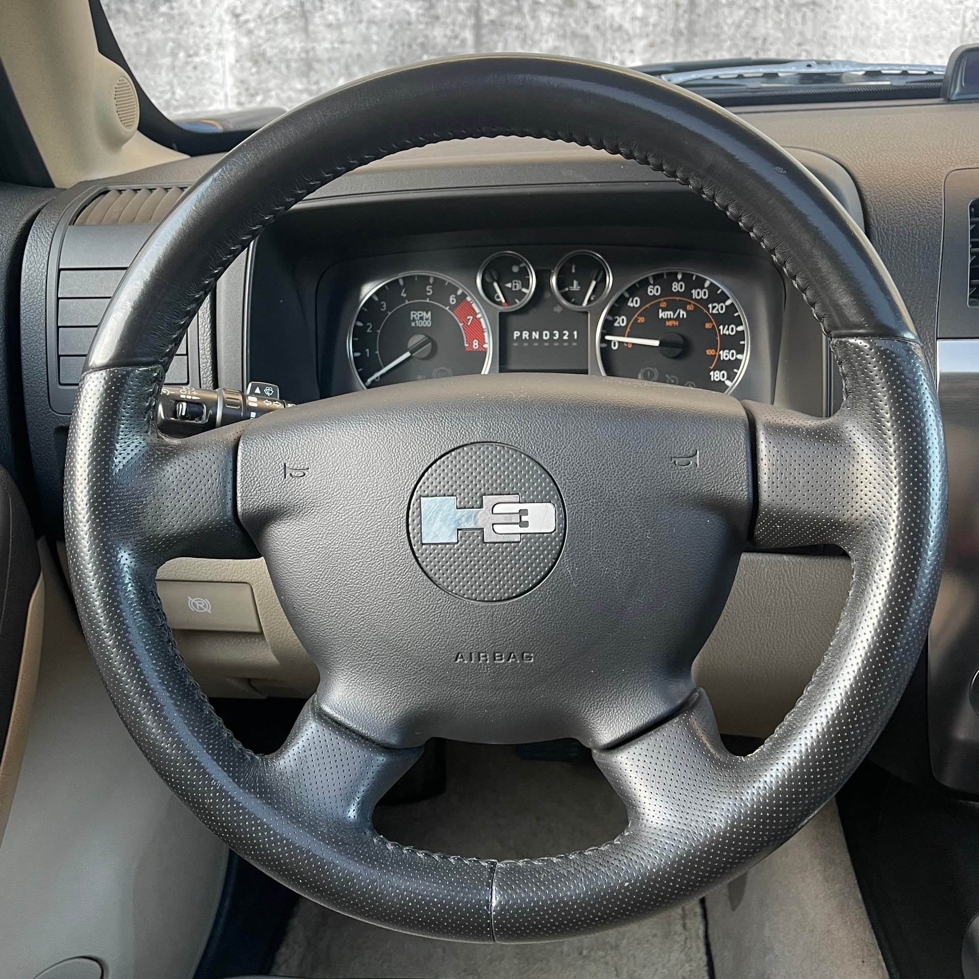 HUMMER H3 3.7 Luxury Automatic-image-12