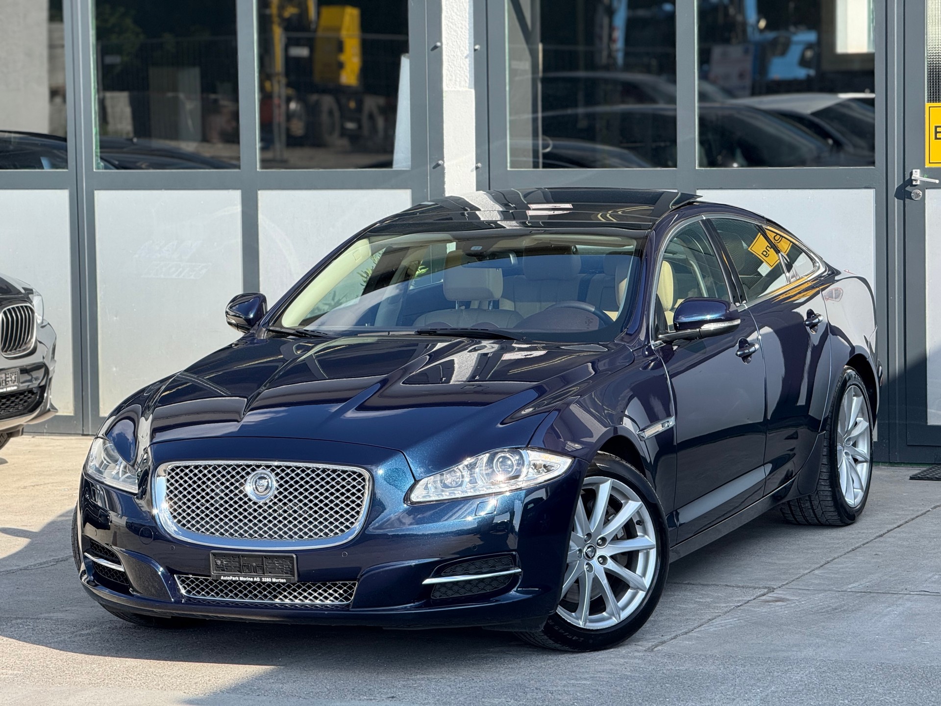 JAGUAR XJ 2.0 Executive Automatic