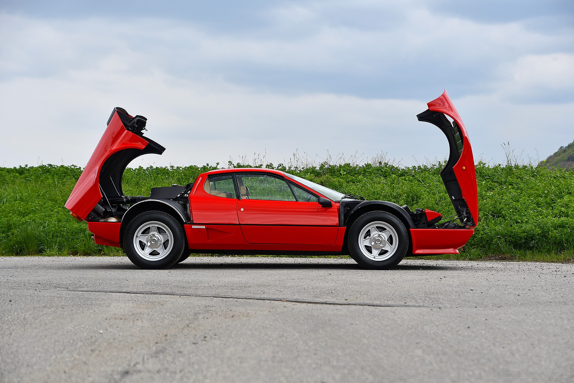 FERRARI 512 BBi-image-11