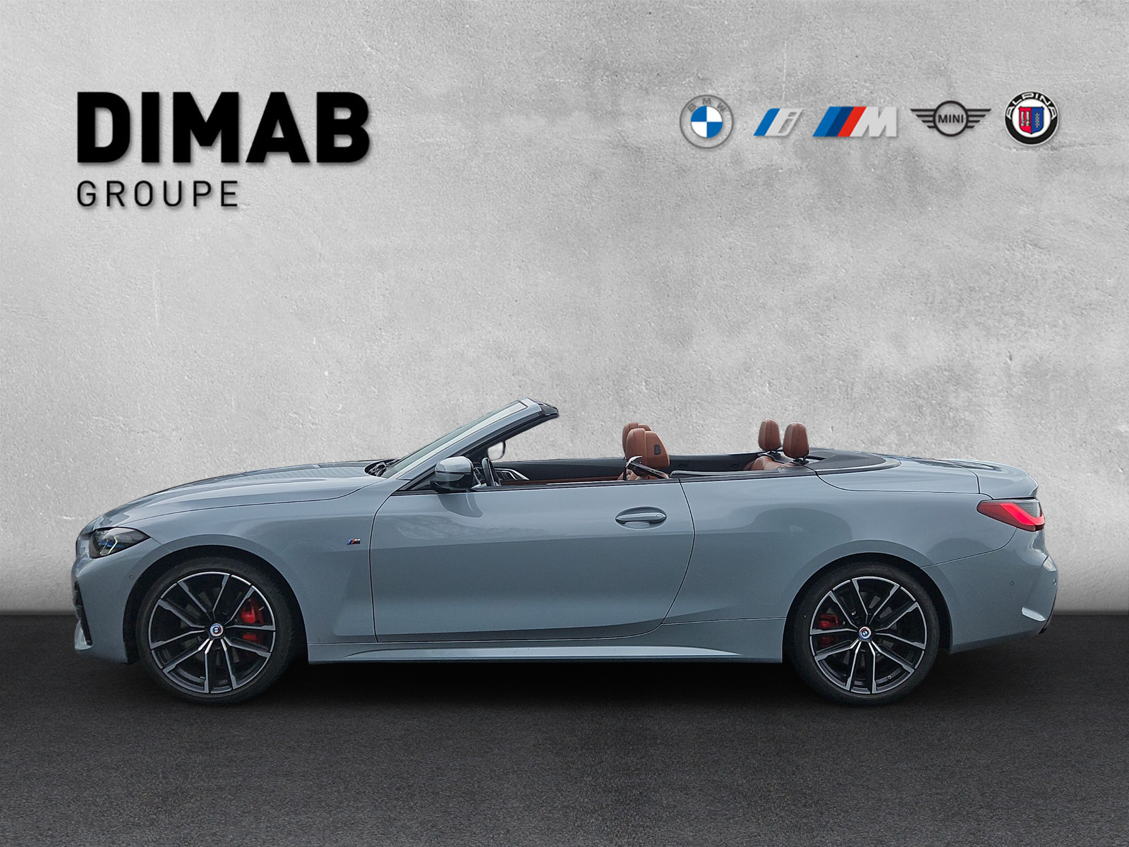 BMW M440i xDrive 48V Cabrio-showroom-element-1