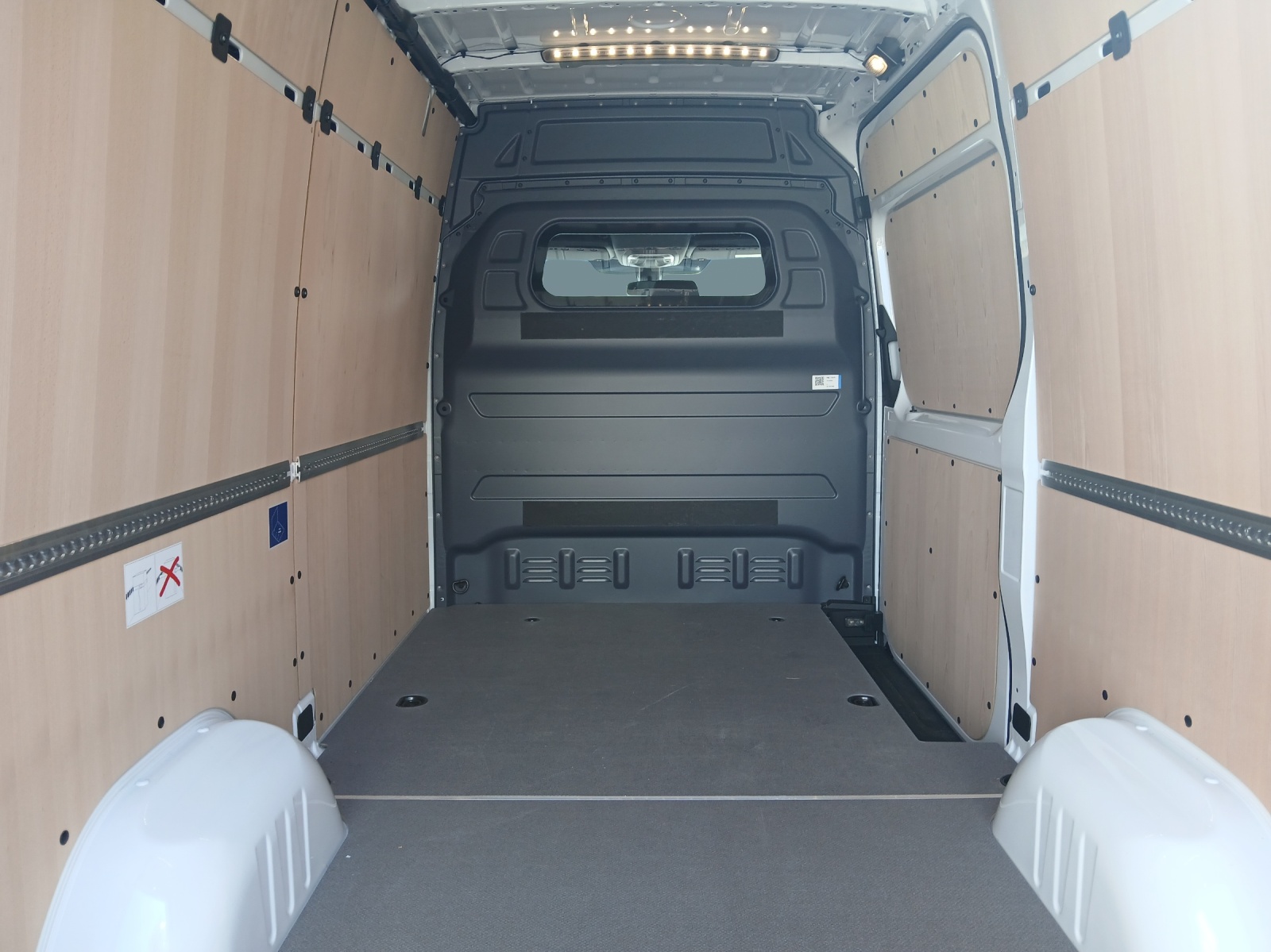 Image MERCEDES-BENZ SPRINTER MERCEDES-BENZ Esprinter 320 PRO KA 3665 S