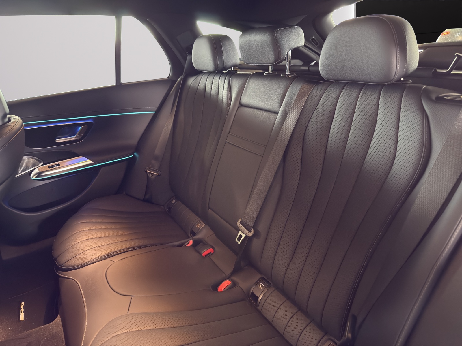 Image MERCEDES-BENZ E-300 E 300 de T 4Matic 9G-Tronic