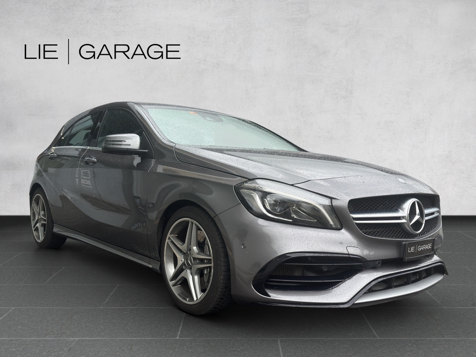 MERCEDES-BENZ A 45 AMG 4Matic Speedshift 7G-DCT-showroom-element-3