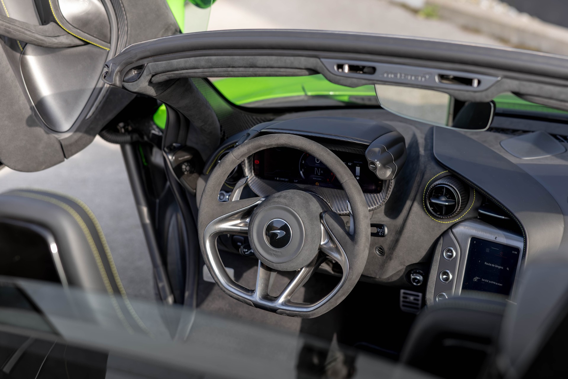 McLAREN 750S SPIDER-image-13