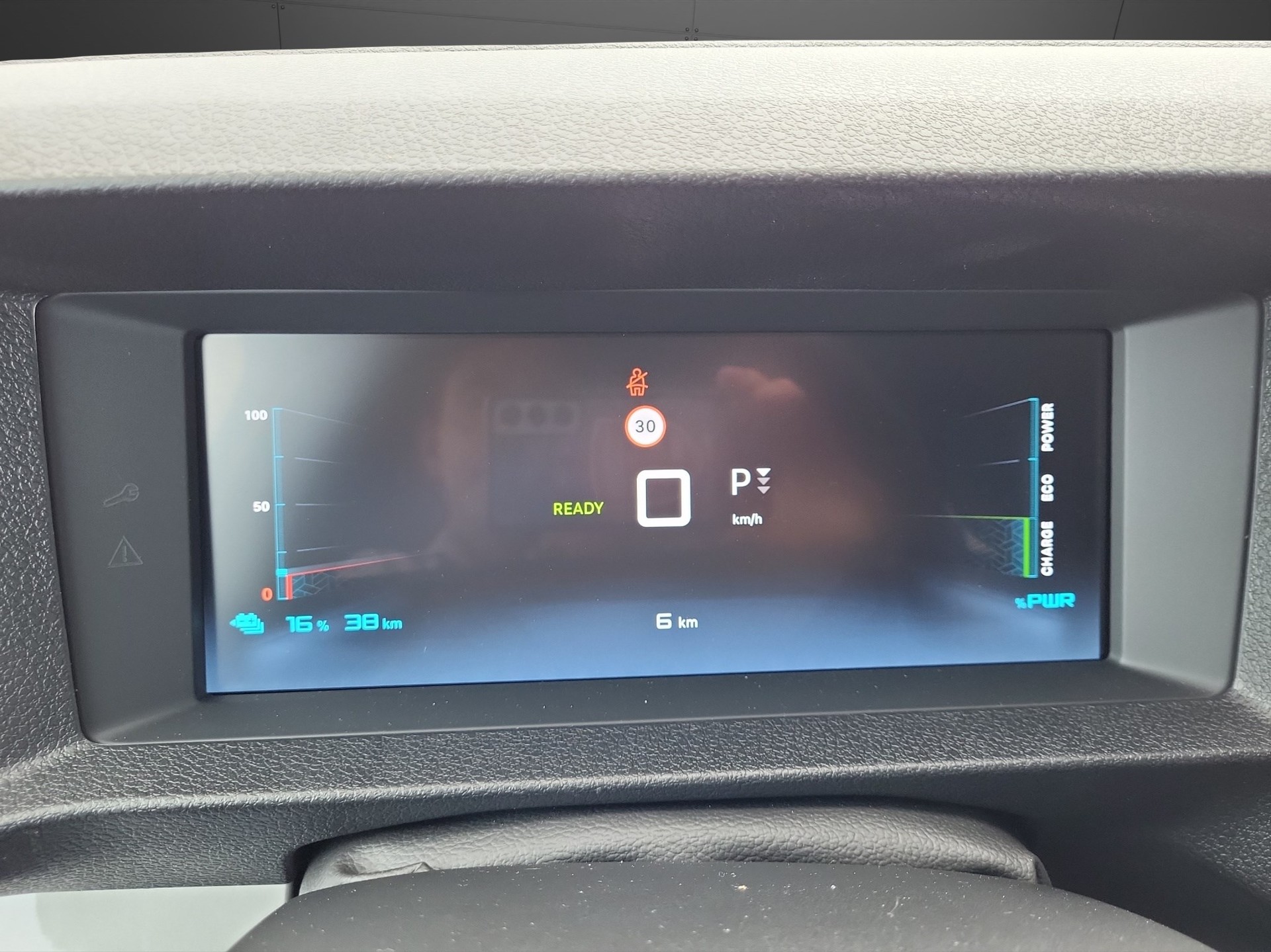 CITROEN JUMPY M 75kWh-image-7
