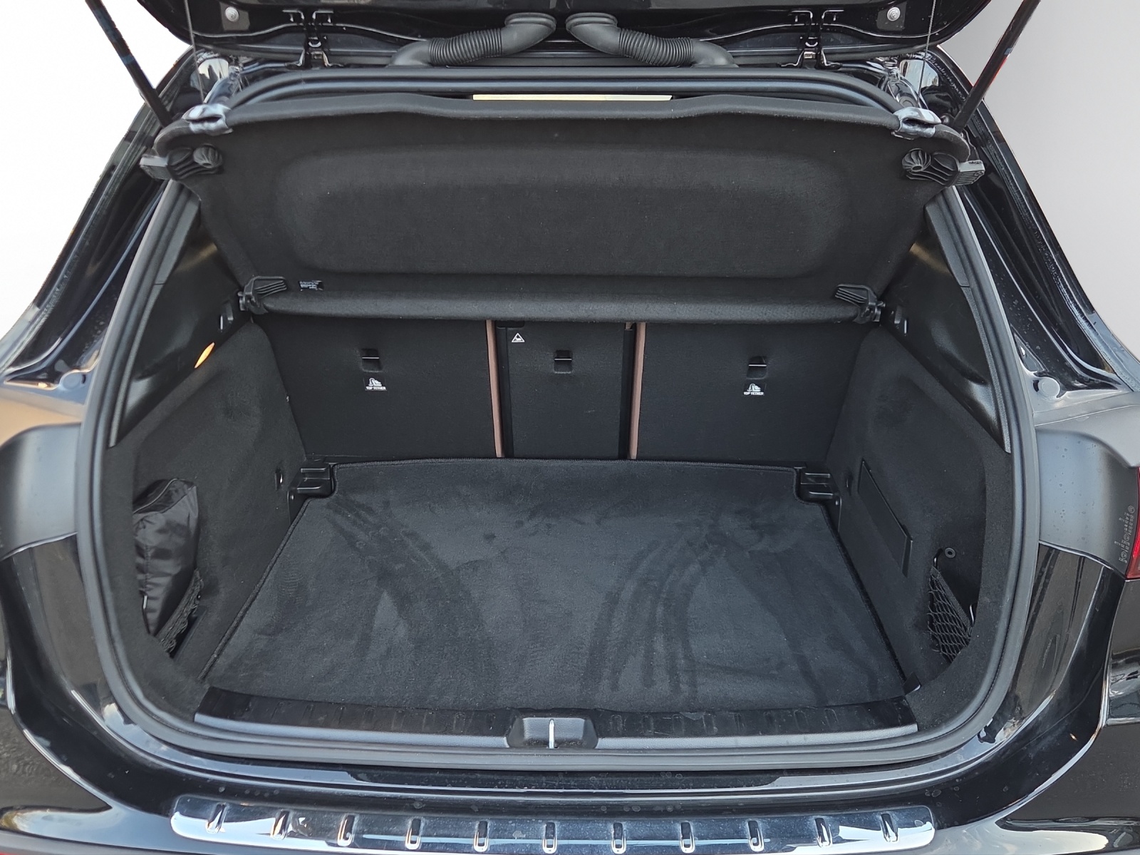 Image MERCEDES-BENZ GLA-250 GLA 250 4Matic Progressive 8G-DCT