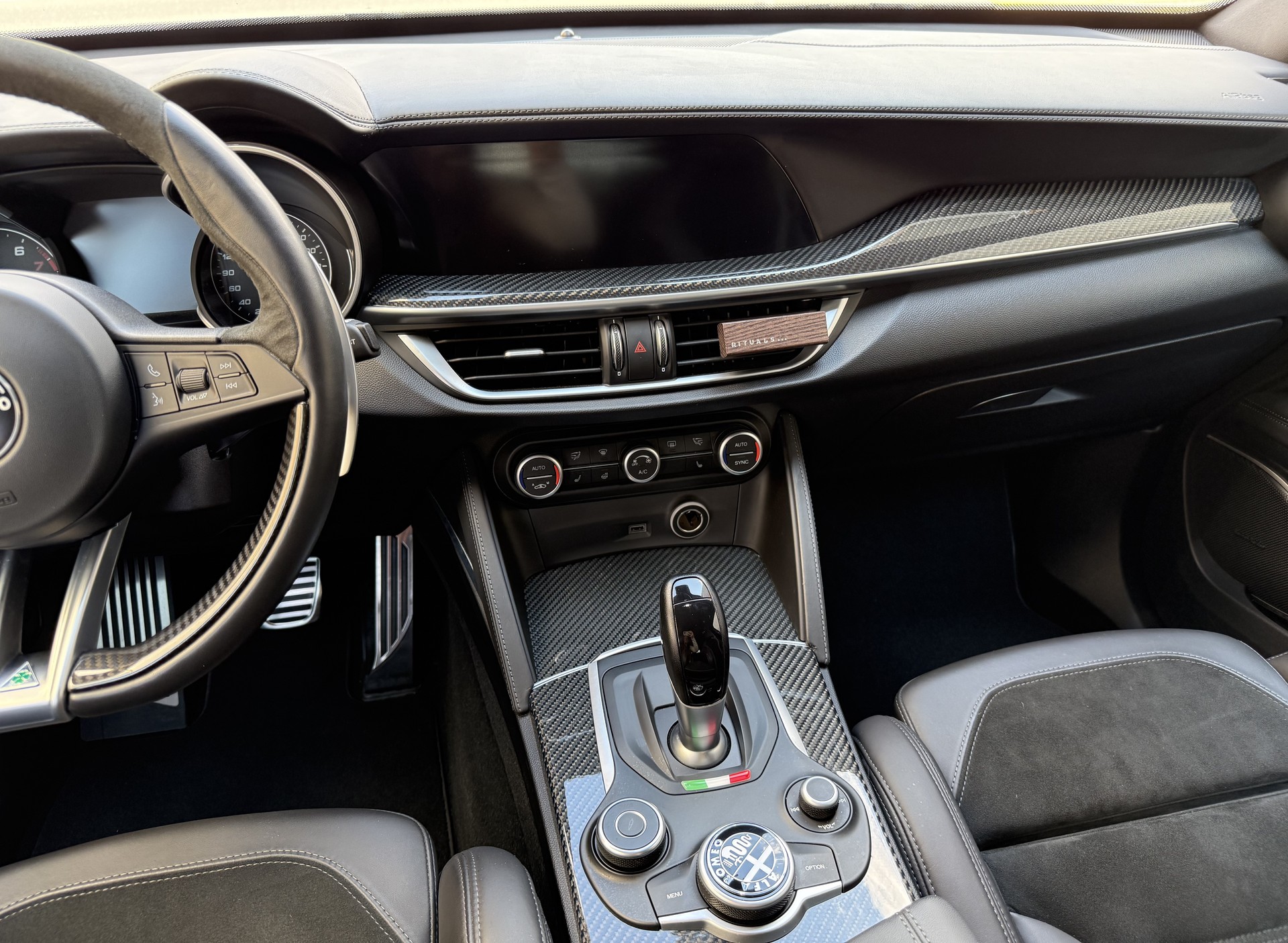 ALFA ROMEO Stelvio 2.9 V6 Quadrifoglio Q4 Automatic-image-6
