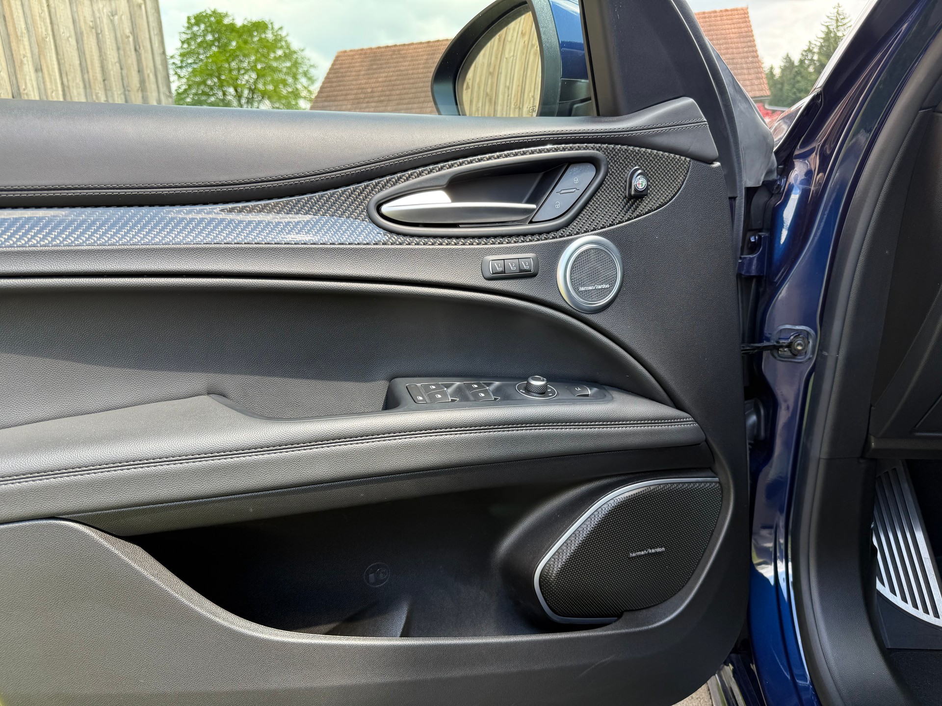 ALFA ROMEO Stelvio 2.9 V6 Quadrifoglio Q4 Automatic-image-9