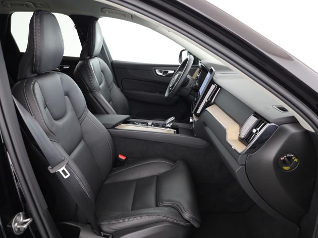 Image VOLVO XC60 XC60 T6 eAWD PluginHybrid Plus Dark Geartronic