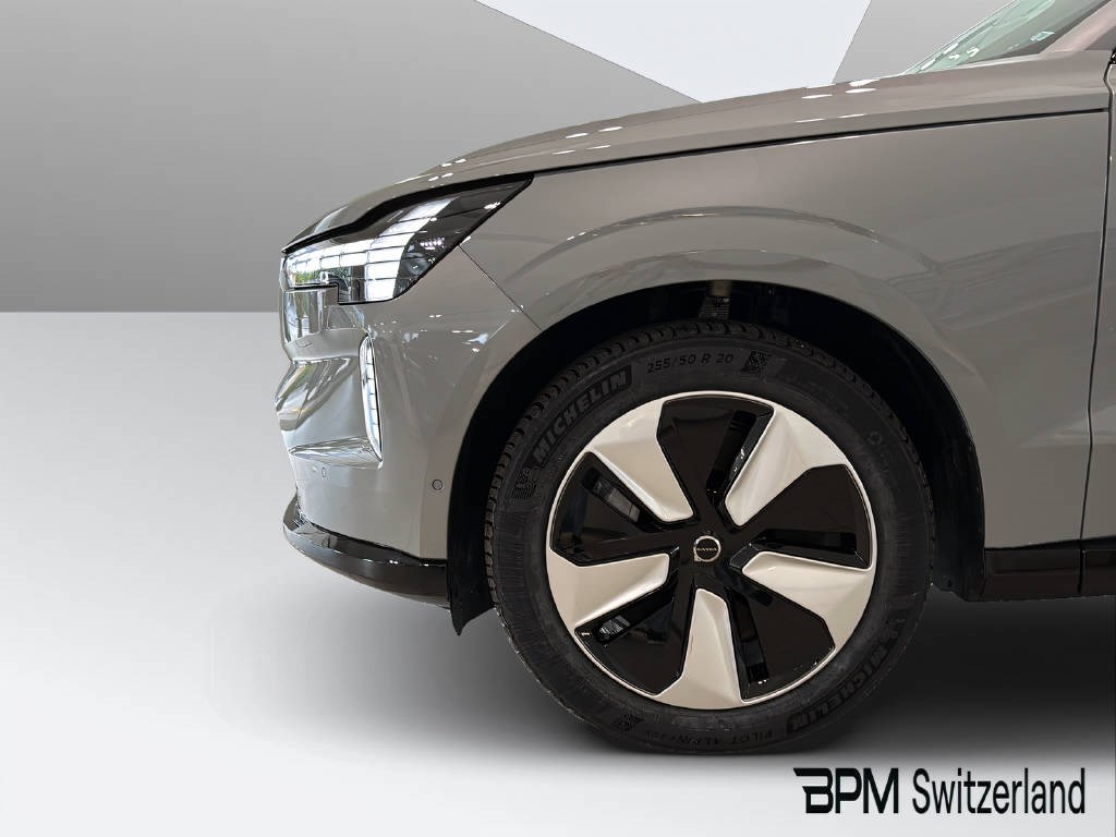 VOLVO EX 90 Twin Performance Ultra AWDD-image-6