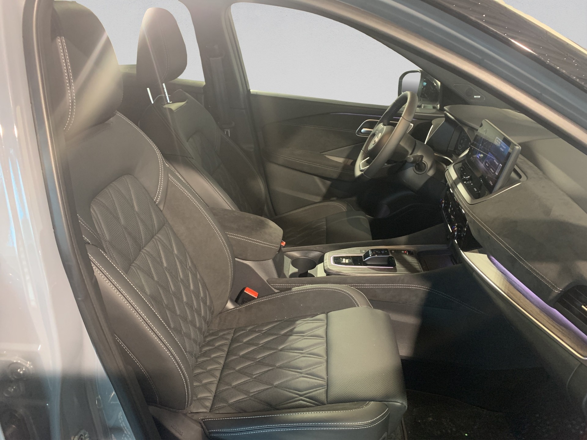 NISSAN Qashqai 1.5 VC-T e-Power Tekna+-image-13