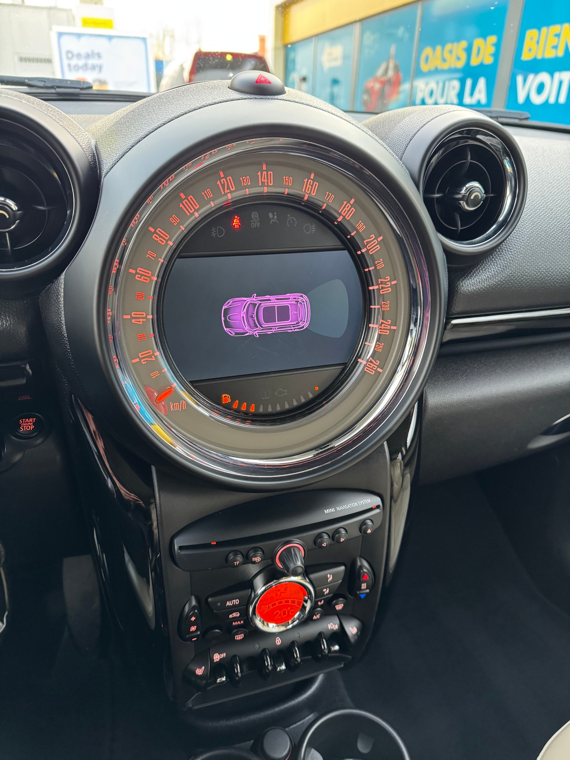 MINI Mini Countryman Cooper ALL4 Steptronic-image-11