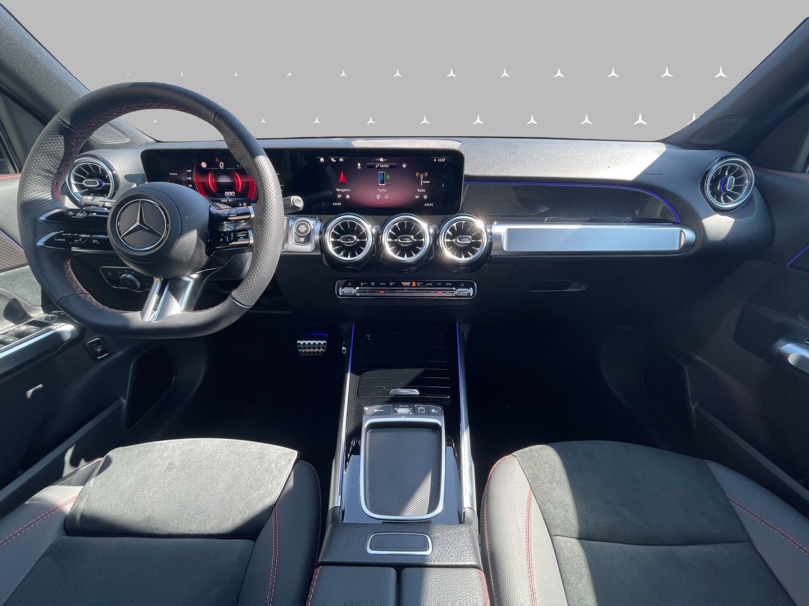 MERCEDES-BENZ GLB 200 7G-Tronic-image-13