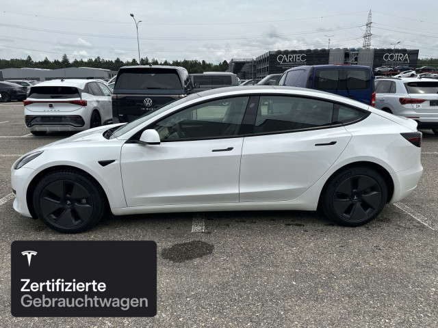 TESLA Model 3 Rear-Wheel Drive-showroom-element-2