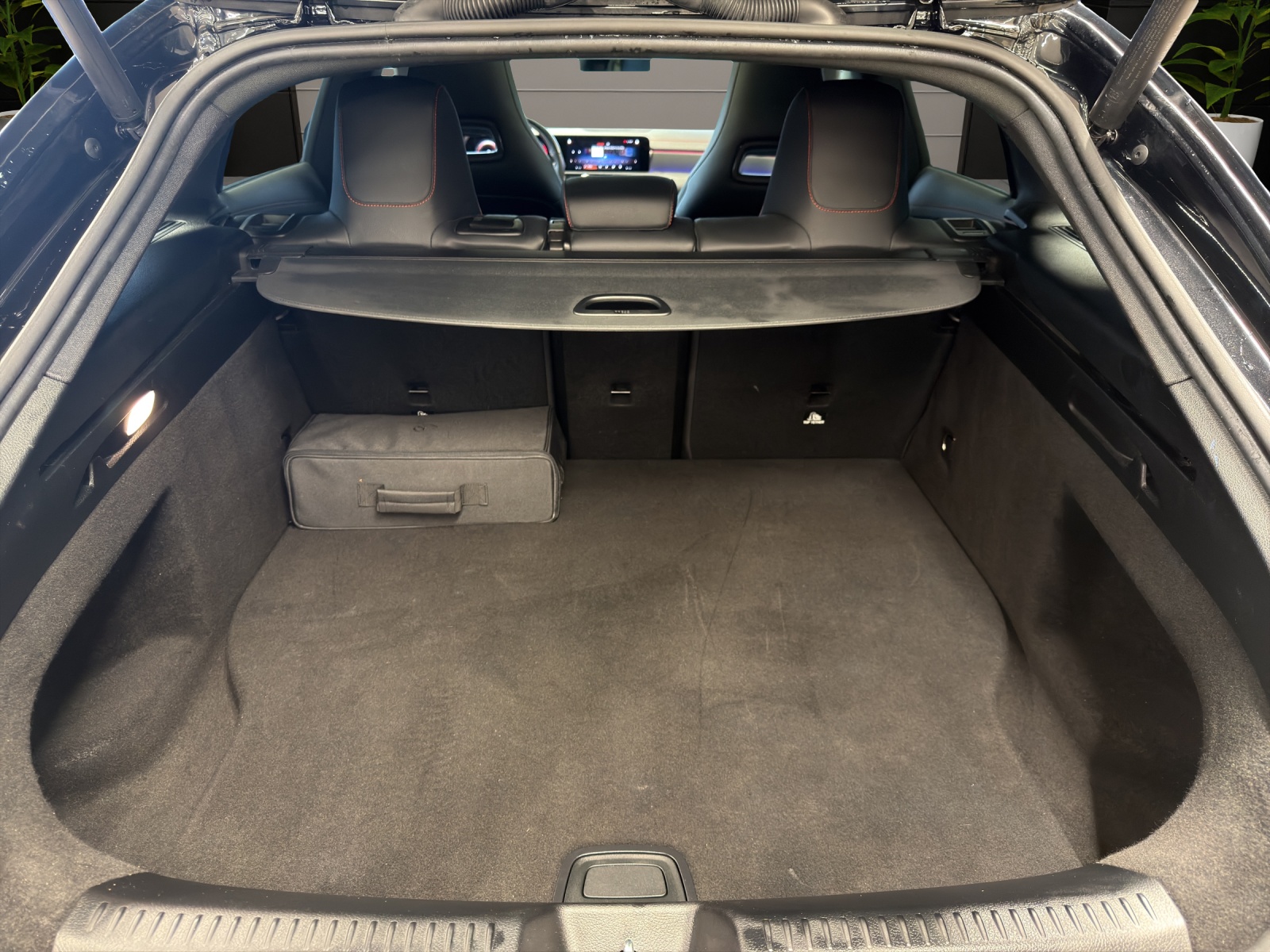 Image MERCEDES-BENZ CLA-250 CLA Shooting Brake 250 e 8G-DCT AMG Line