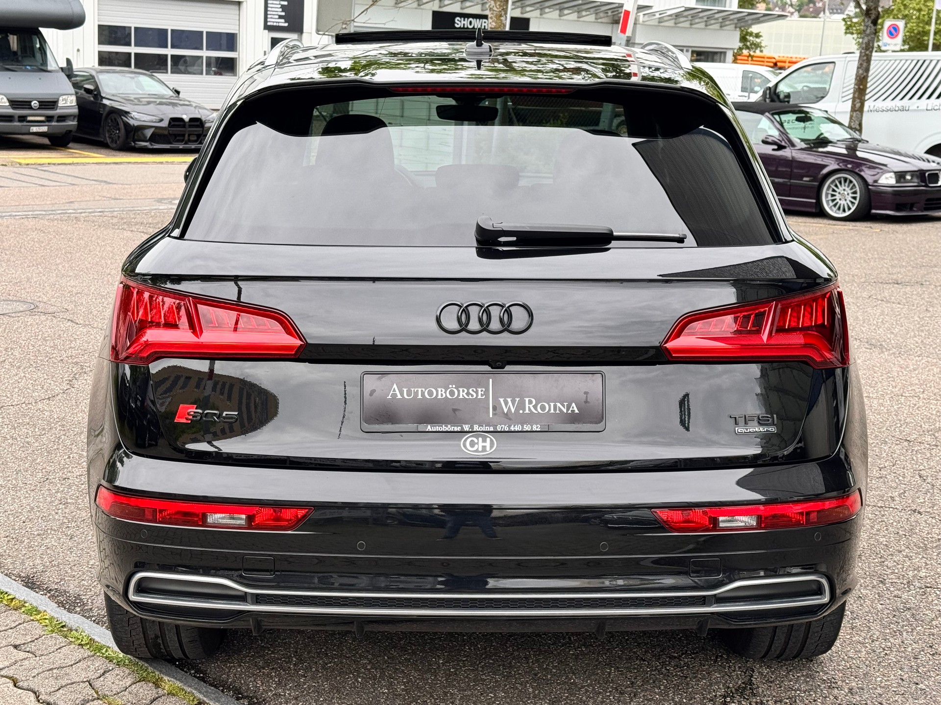 AUDI Q5 2.0 TFSI sport quattro S-tronic-showroom-element-3