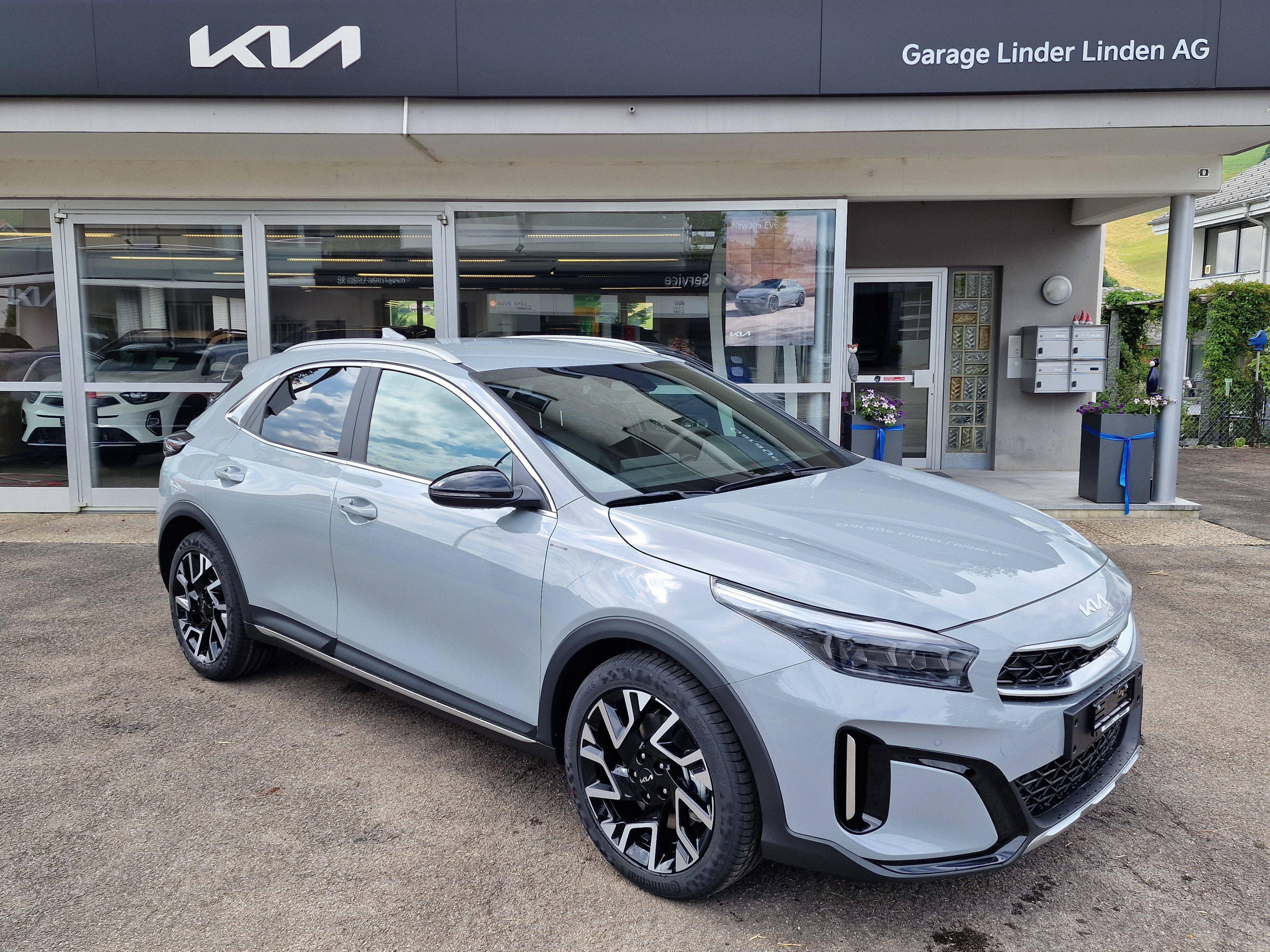 KIA XCeed 1.6 T-GDi Greydition (Limousine) KIA KIA XCeed 1.6 T-GDi Greydition (Limousine)