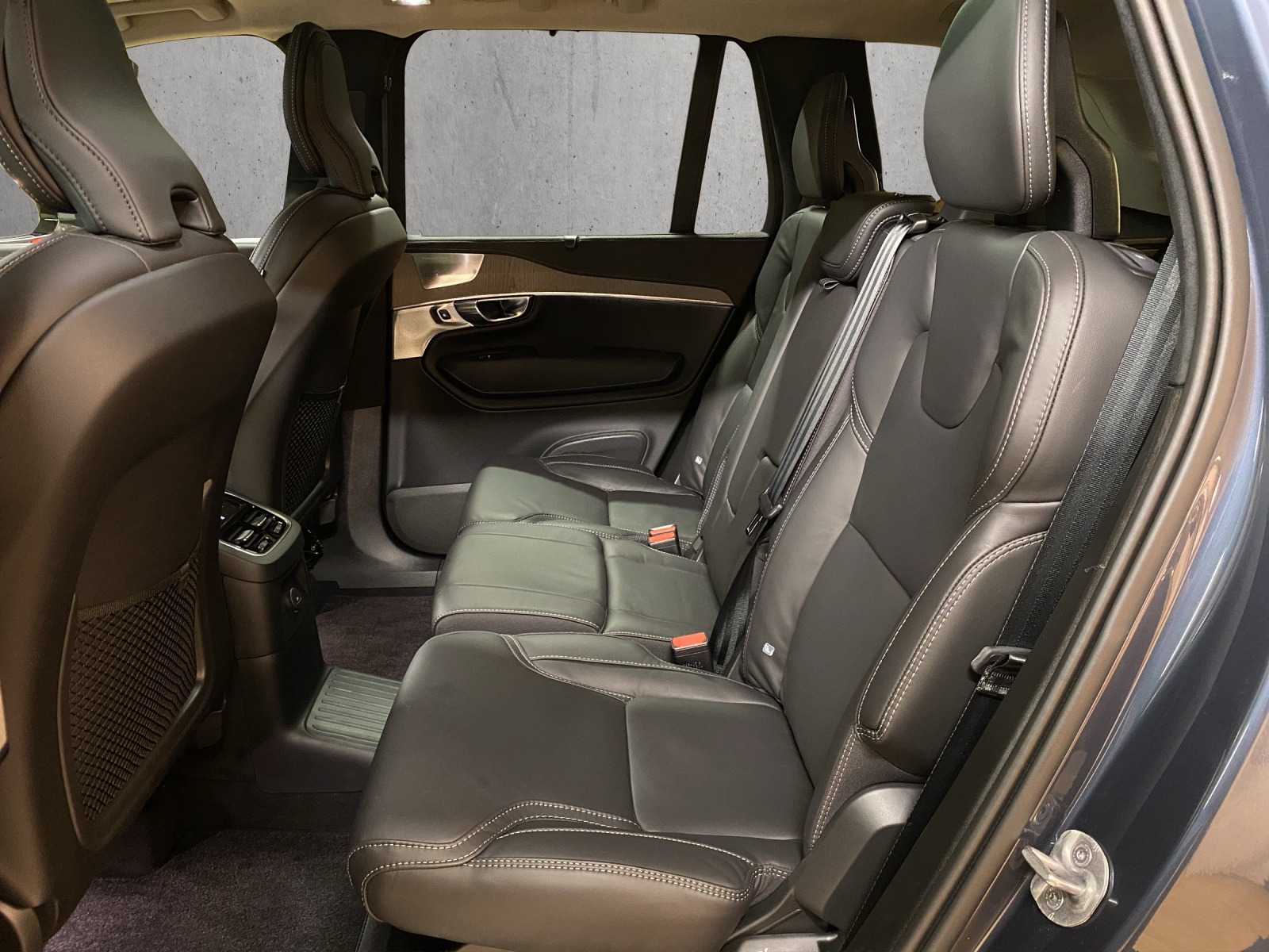 Image VOLVO XC90 XC90 T8 eAWD PluginHybrid Xclusive Dark Geartronic