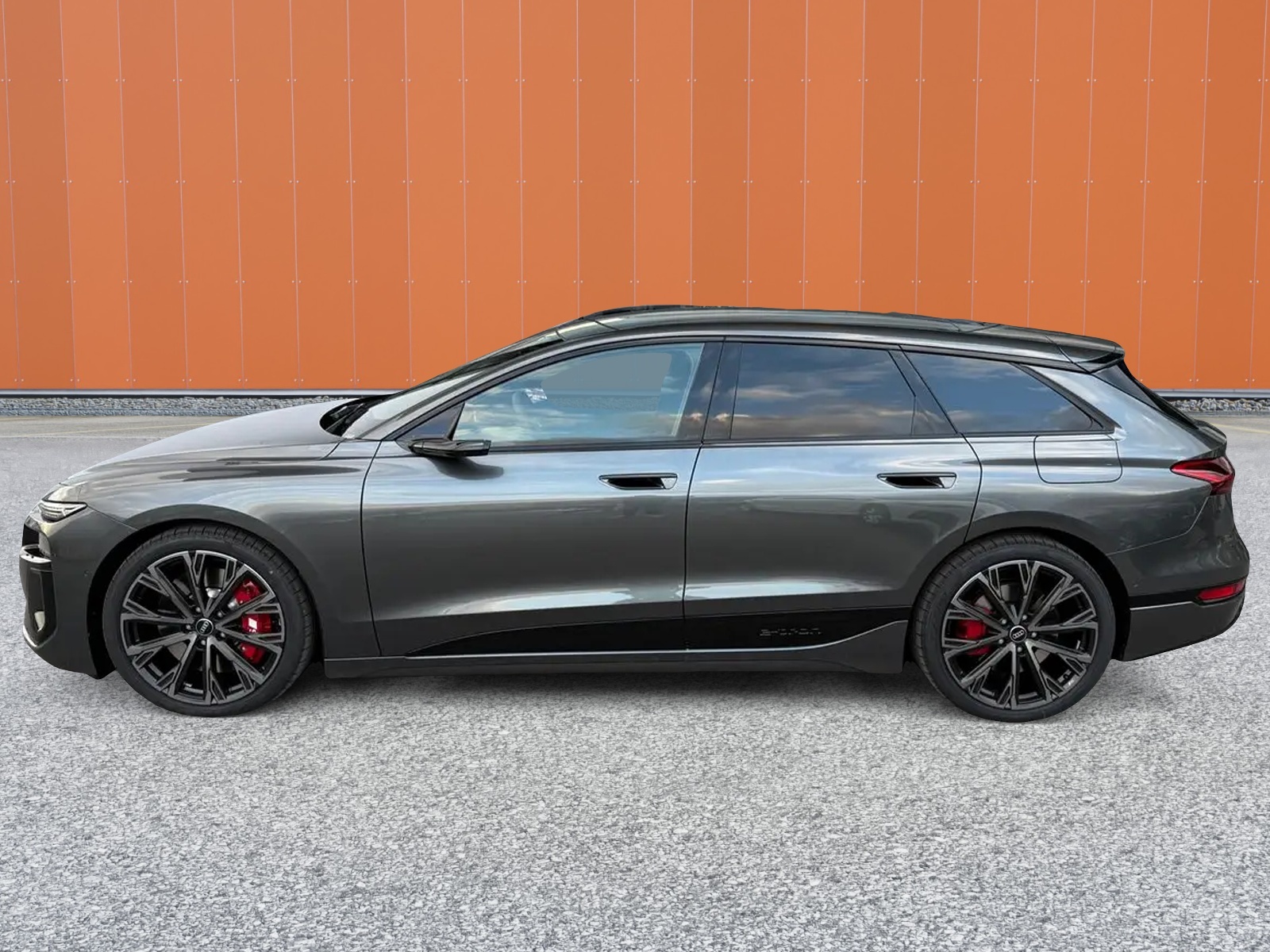 AUDI S6 Avant e-tron quattro-showroom-element-1