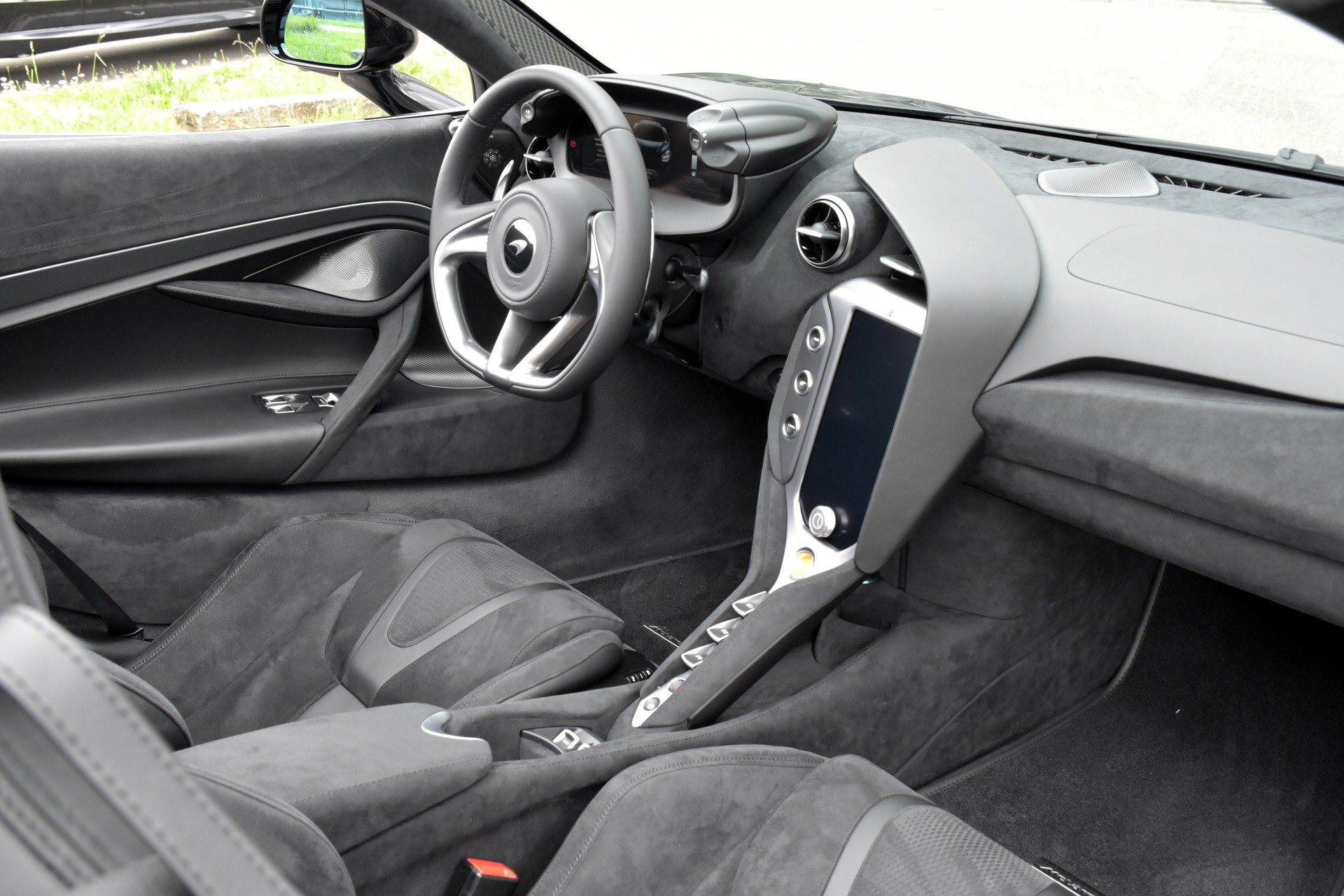 McLAREN 750S Spider Performance 4.0 V8 SSG-image-27