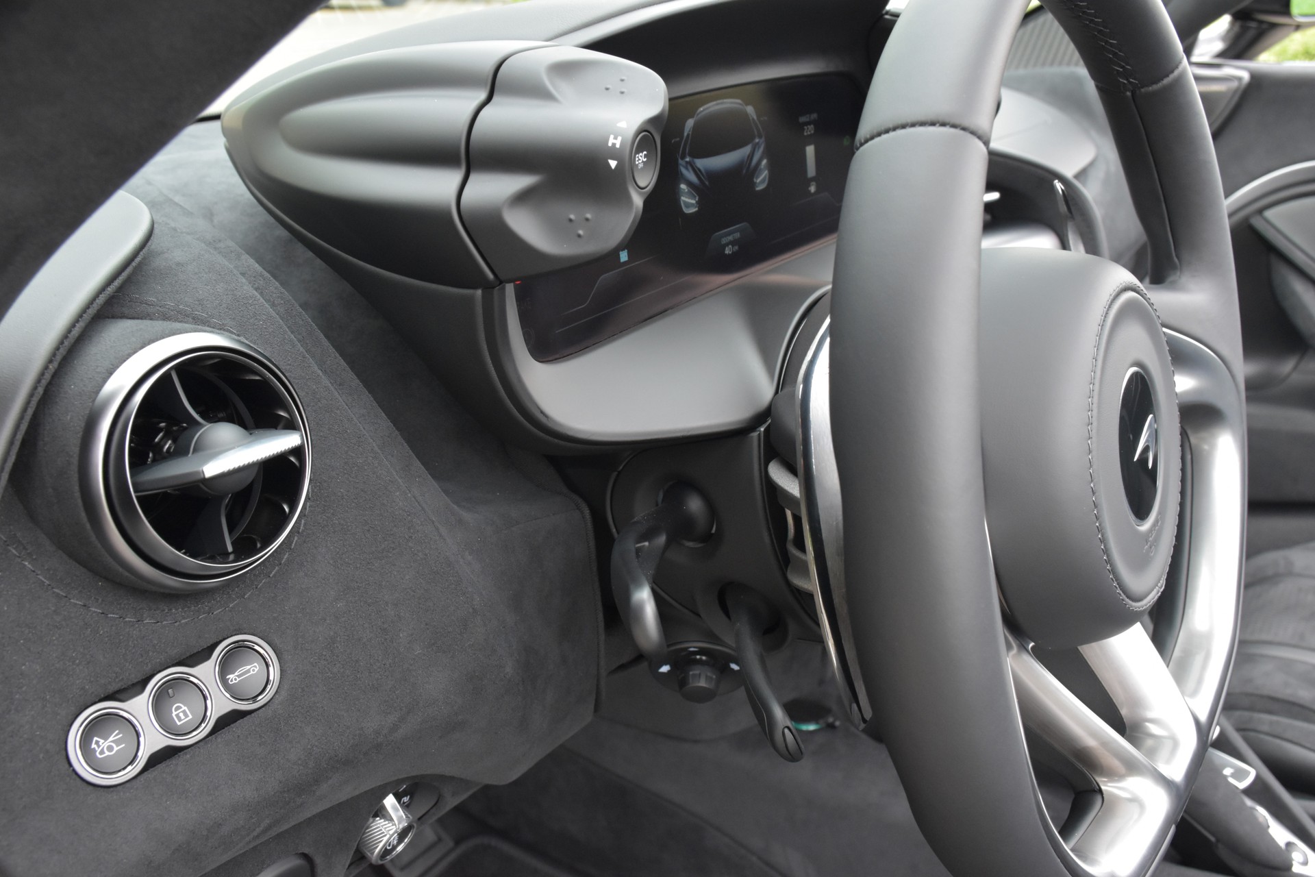 McLAREN 750S Spider Performance 4.0 V8 SSG-image-21