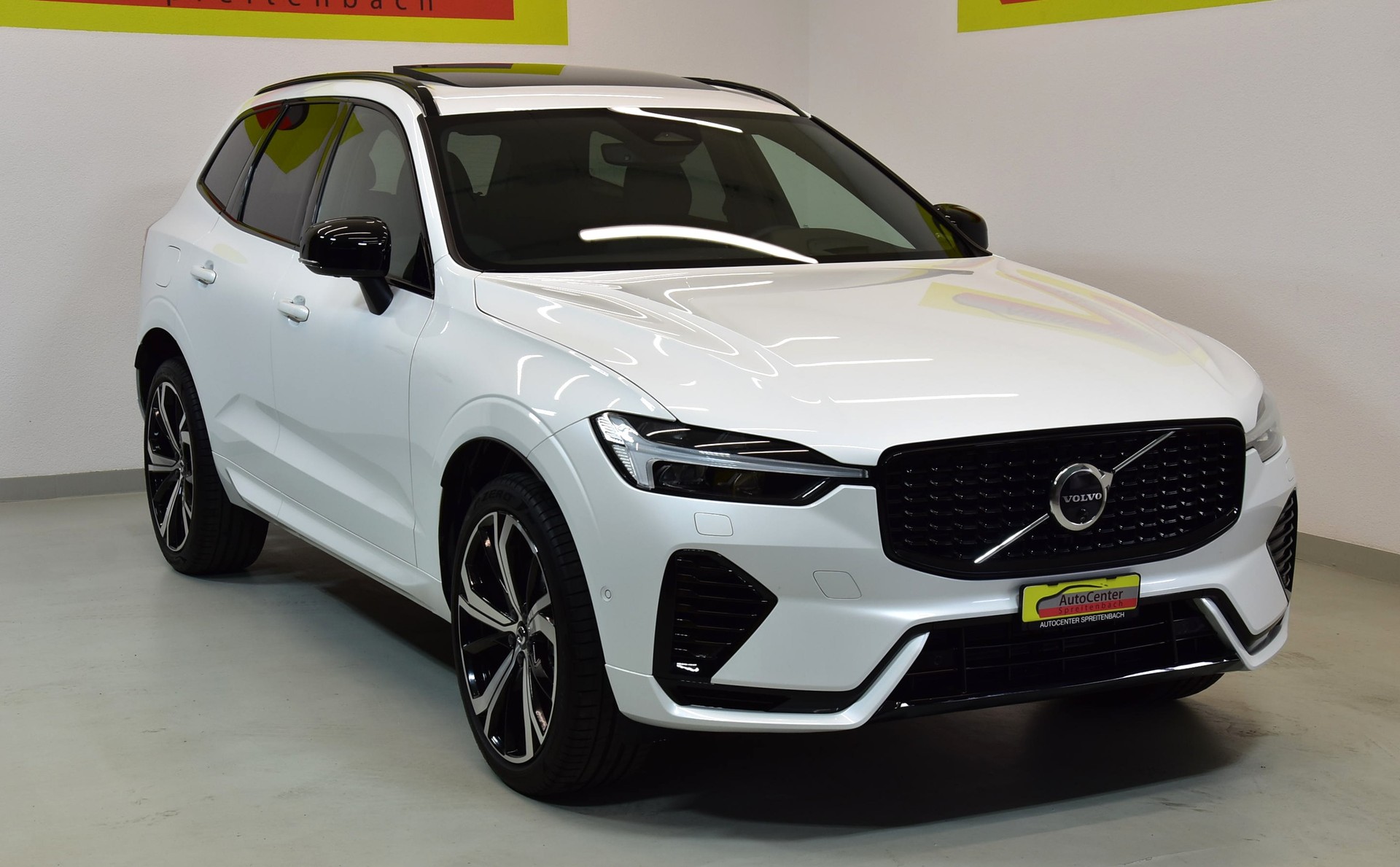 VOLVO XC60 T8 eAWD PluginHybrid Xcentric Geartronic
