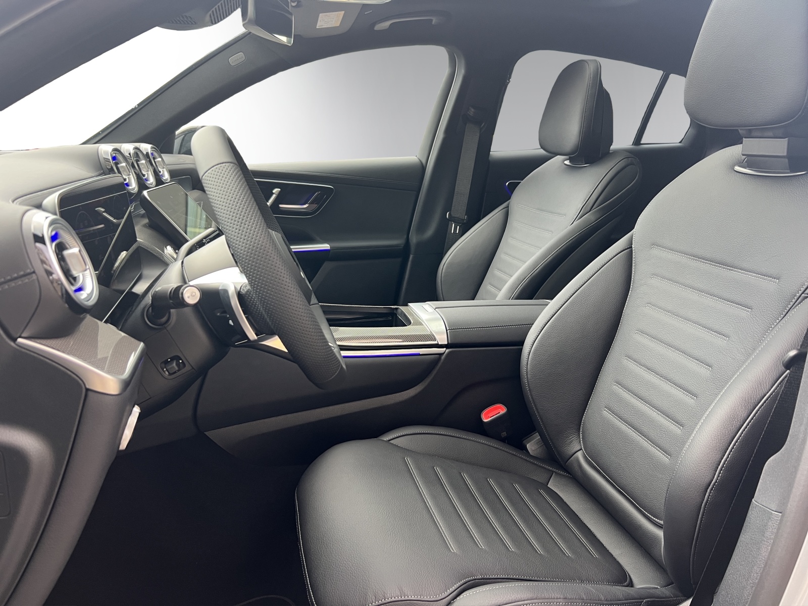 Image MERCEDES-BENZ GLC-300 GLC 300 e 4Matic EQ Star 9G-Tronic