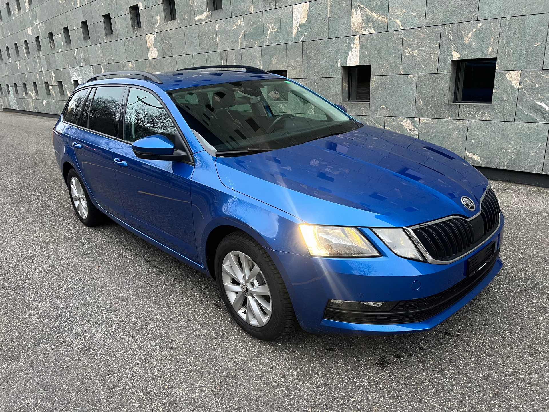 SKODA Octavia Combi 1.6 TDI Ambition DSG