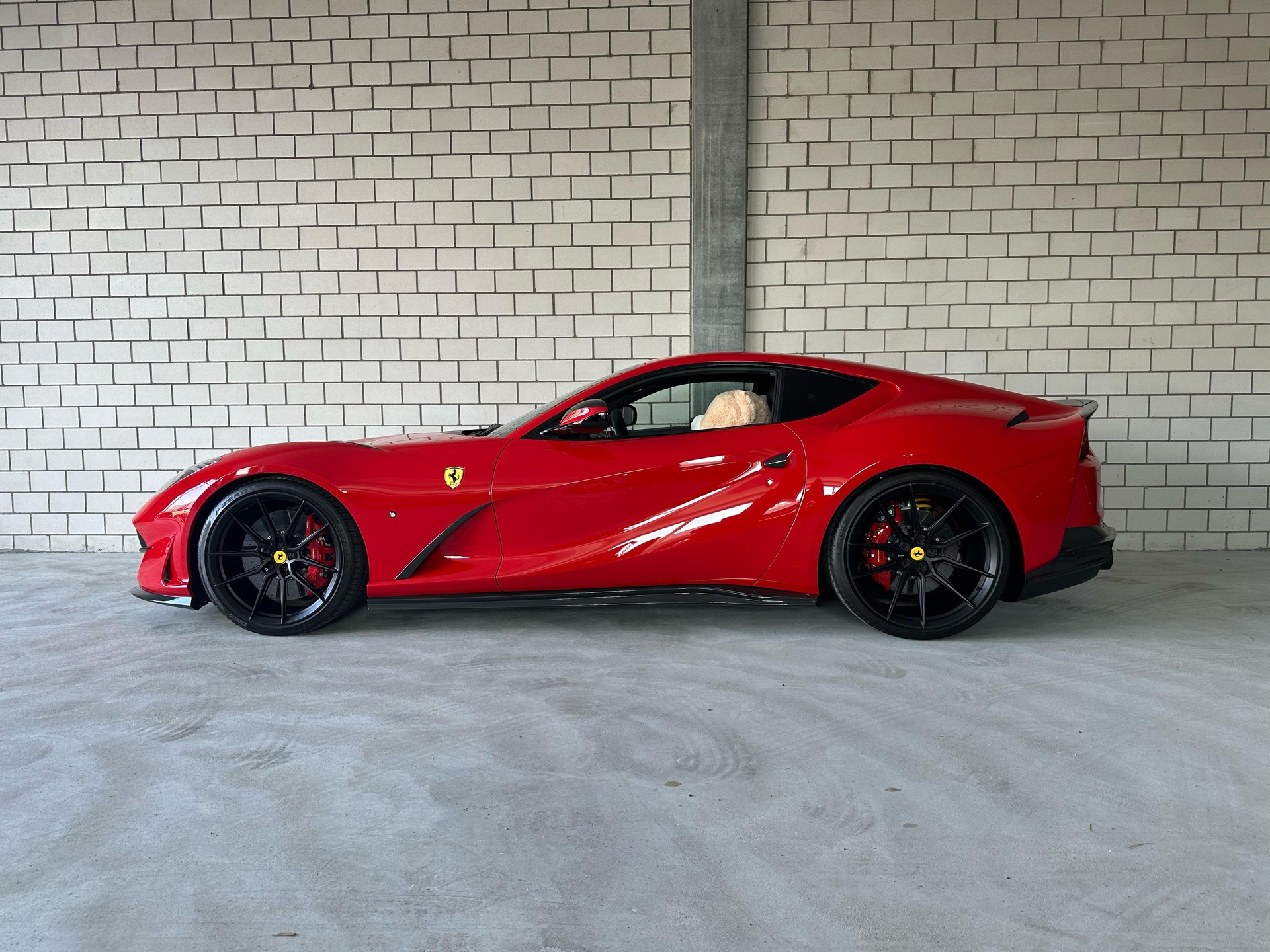 FERRARI 812 Superfast NOVITEC Body-Kit (Full Carbon)