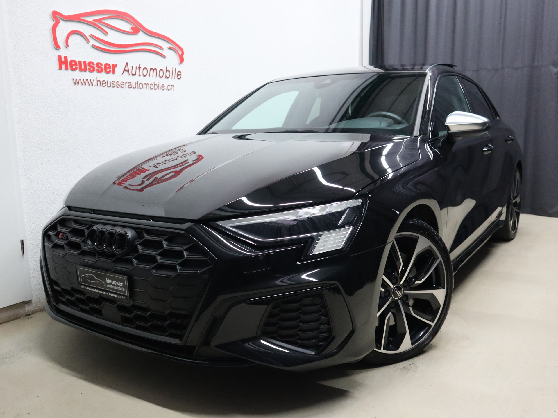 AUDI S3 Sportback 2.0 TFSI quattro S-tronic - Black Optik - Panorama - B&O - Virtual Cockpit - Kamera - 311 PS