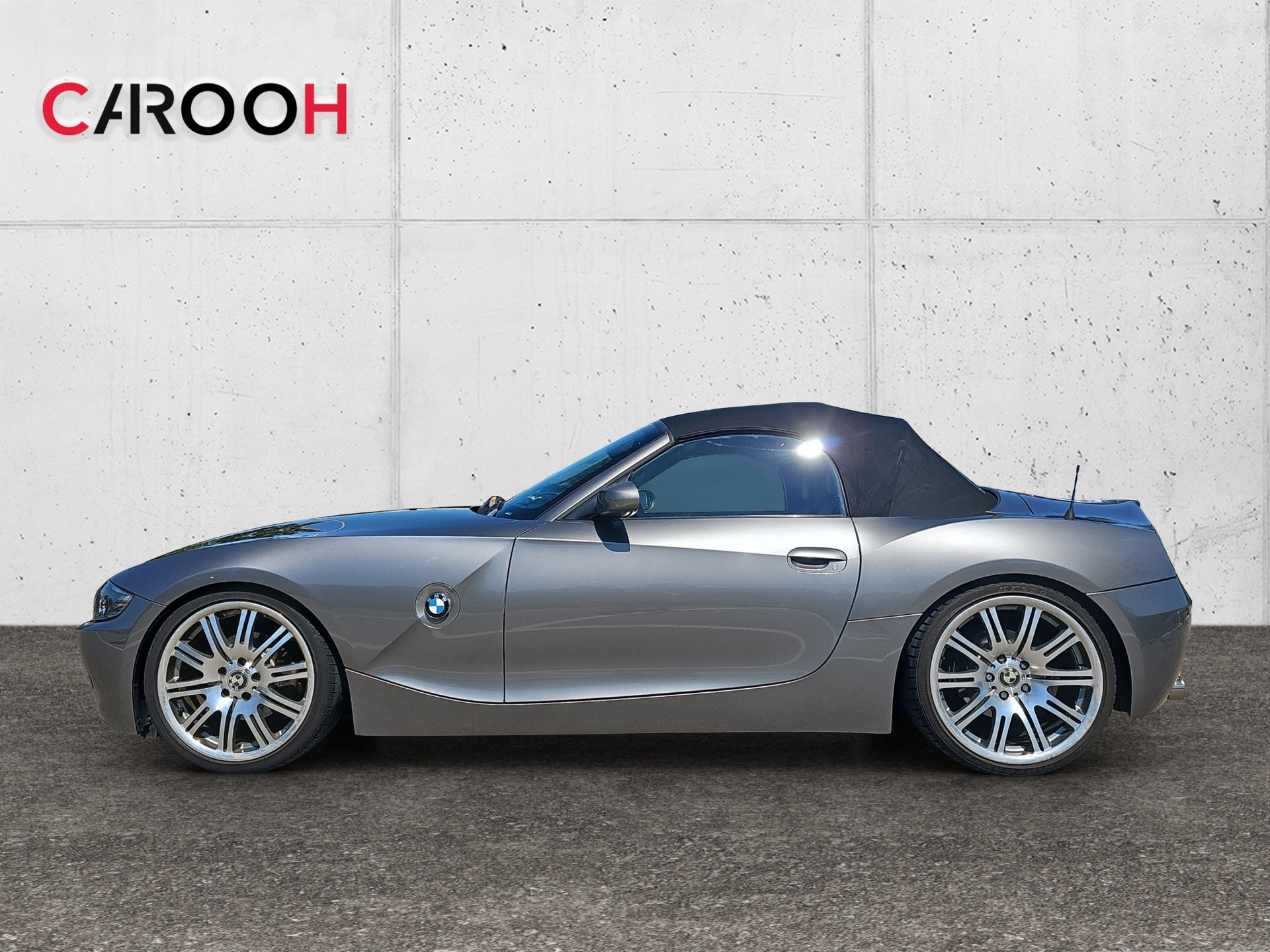 BMW Z4 3.0i Roadster-showroom-element-3