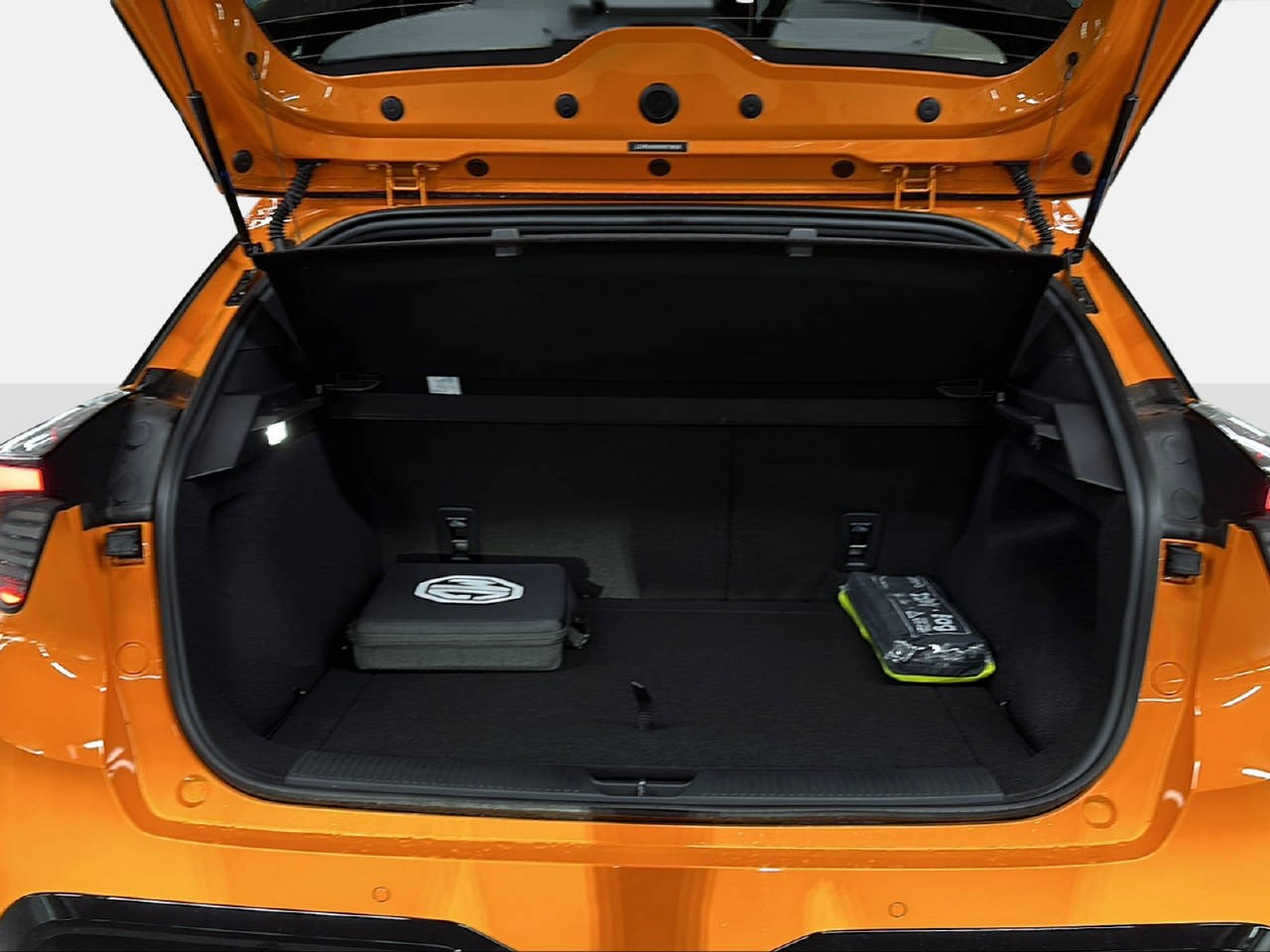 MG 4 Xpower 64kWh-image-8