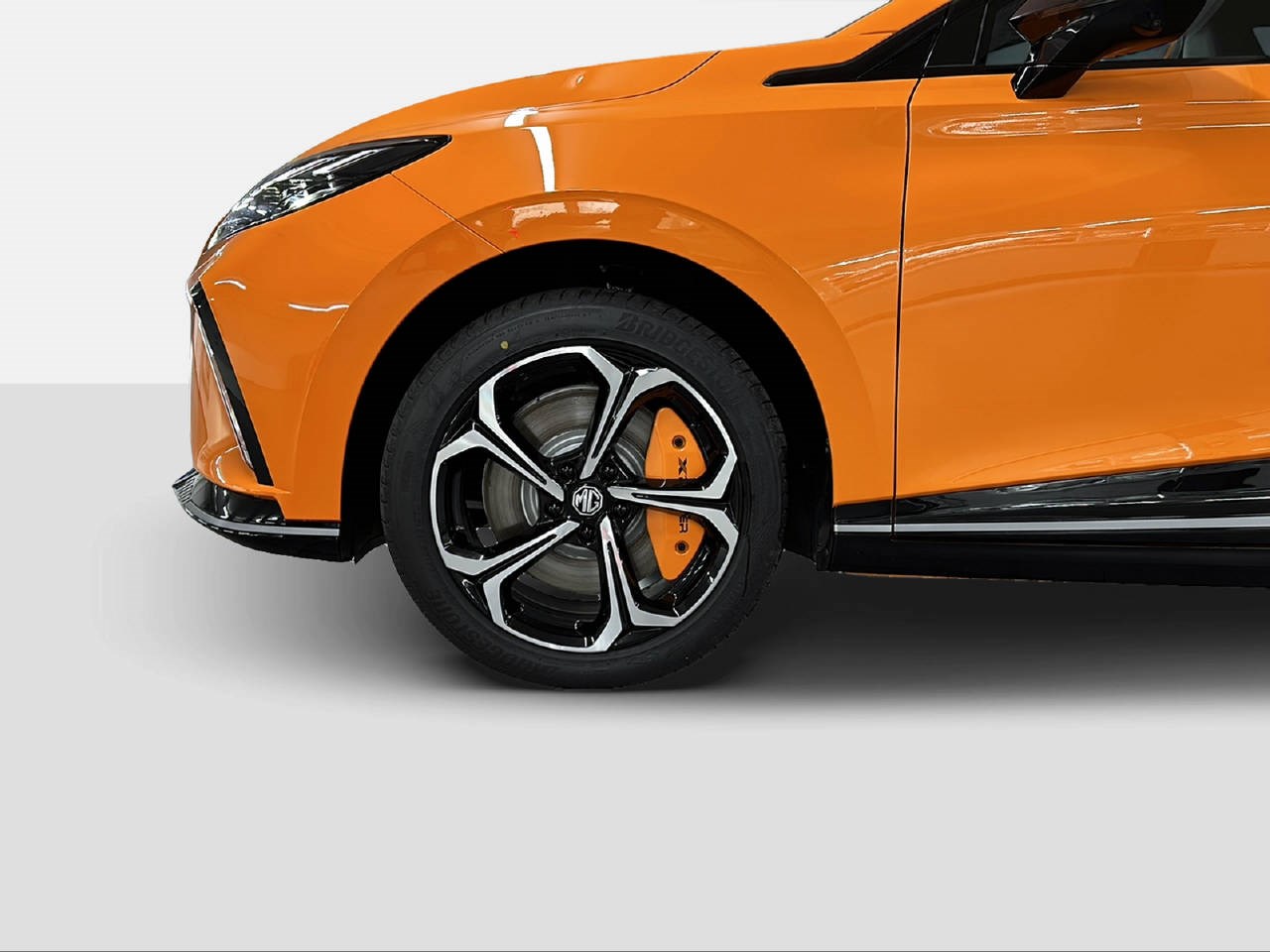 MG 4 Xpower 64kWh-image-9