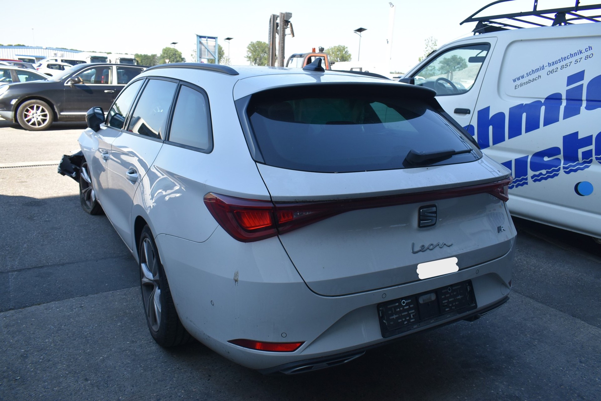 SEAT Leon ST 2.0 TDI EVO DSG FR-image-10