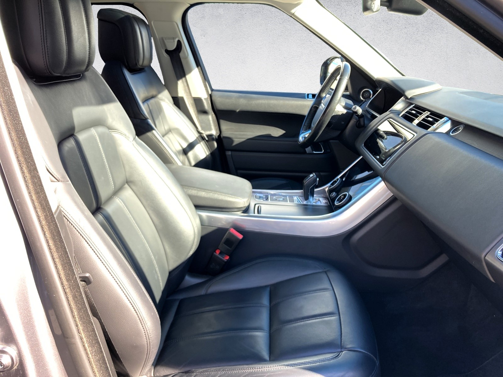 LAND ROVER Range Rover Sport 3.0 SDV6 SE Automatic-image-10