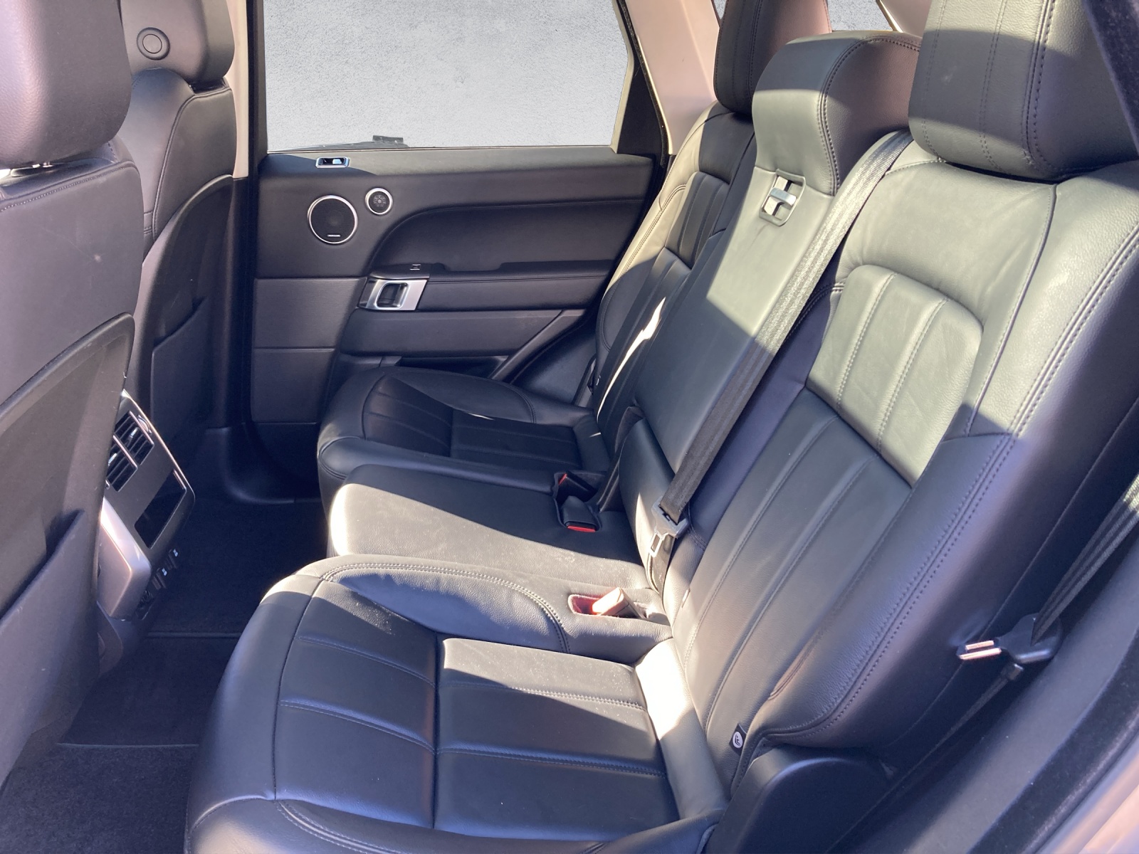 LAND ROVER Range Rover Sport 3.0 SDV6 SE Automatic-image-9