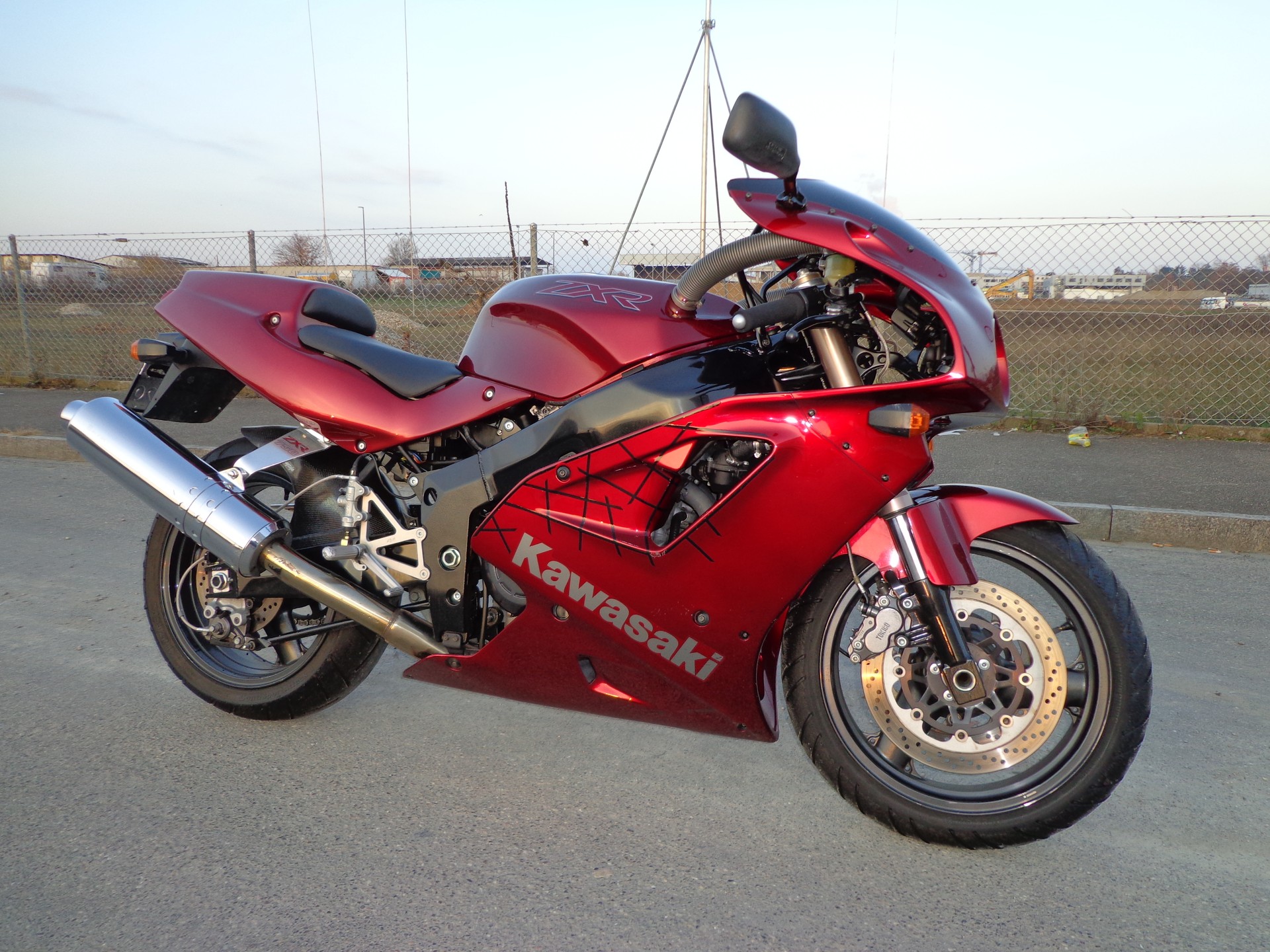 KAWASAKI ZXR-750 USD Kaufen