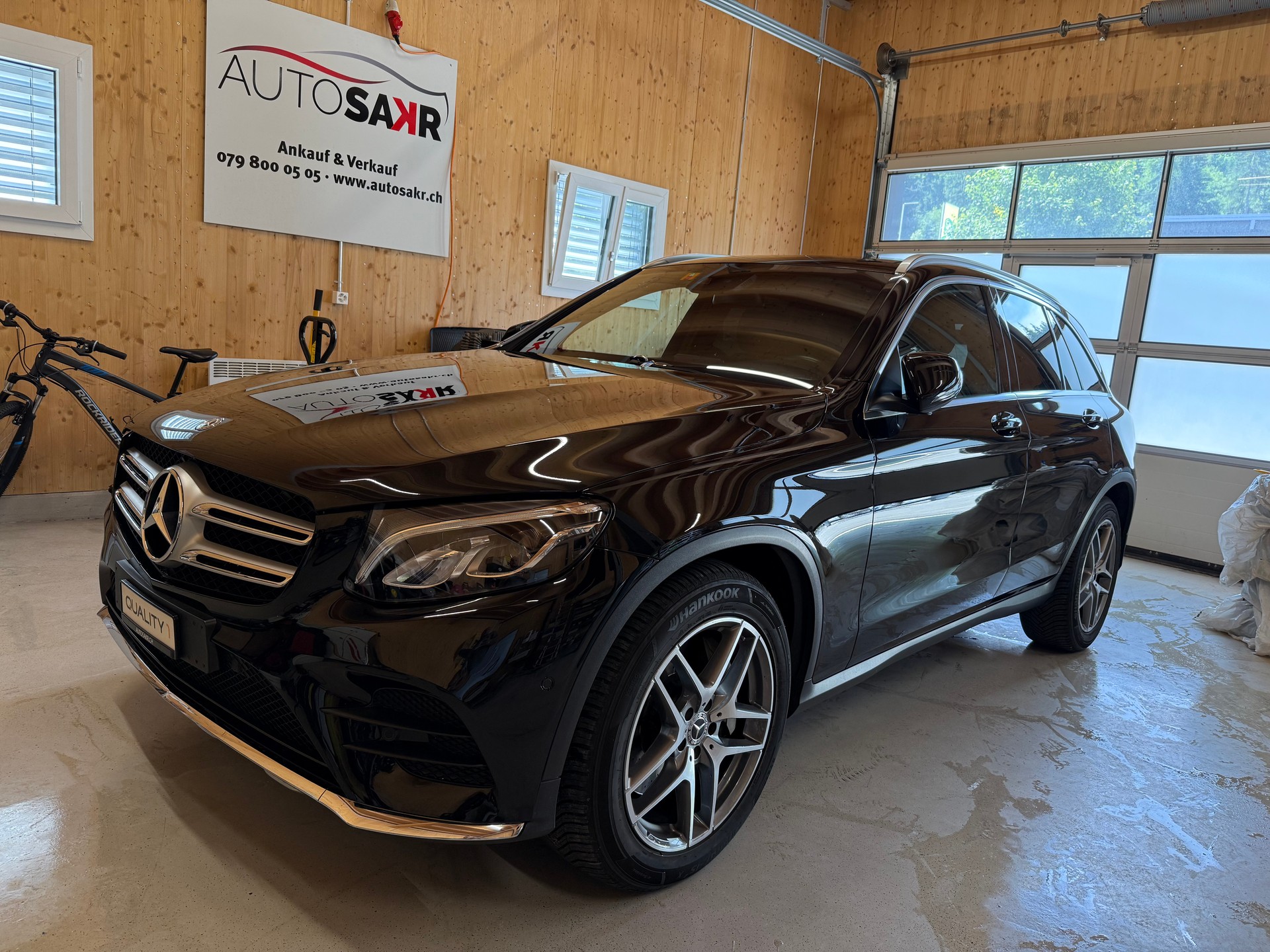 MERCEDES-BENZ GLC 220 d AMG Line 4Matic 9G-Tronic