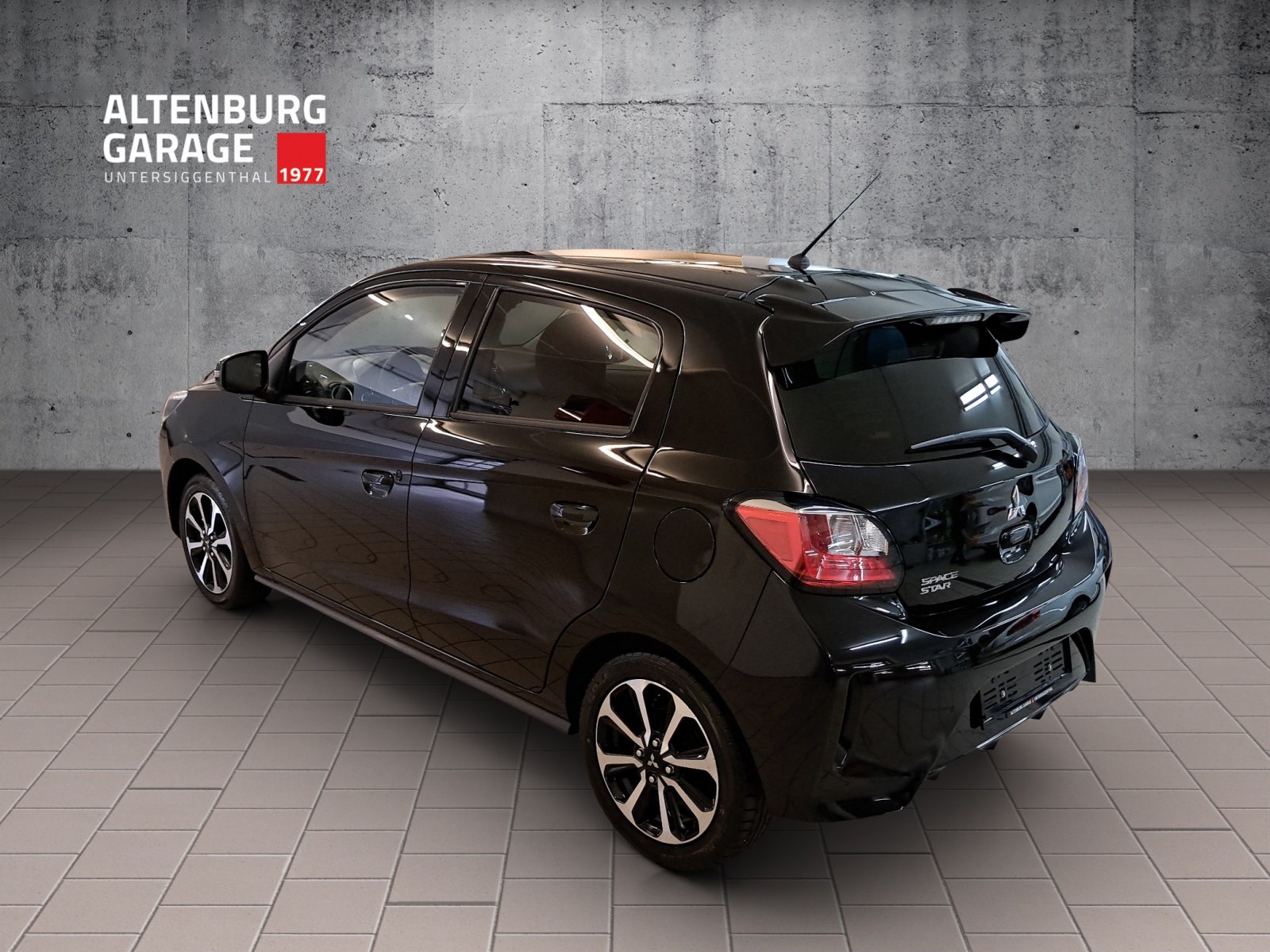 MITSUBISHI Space Star 1.2 MIVEC Intense+-showroom-element-2