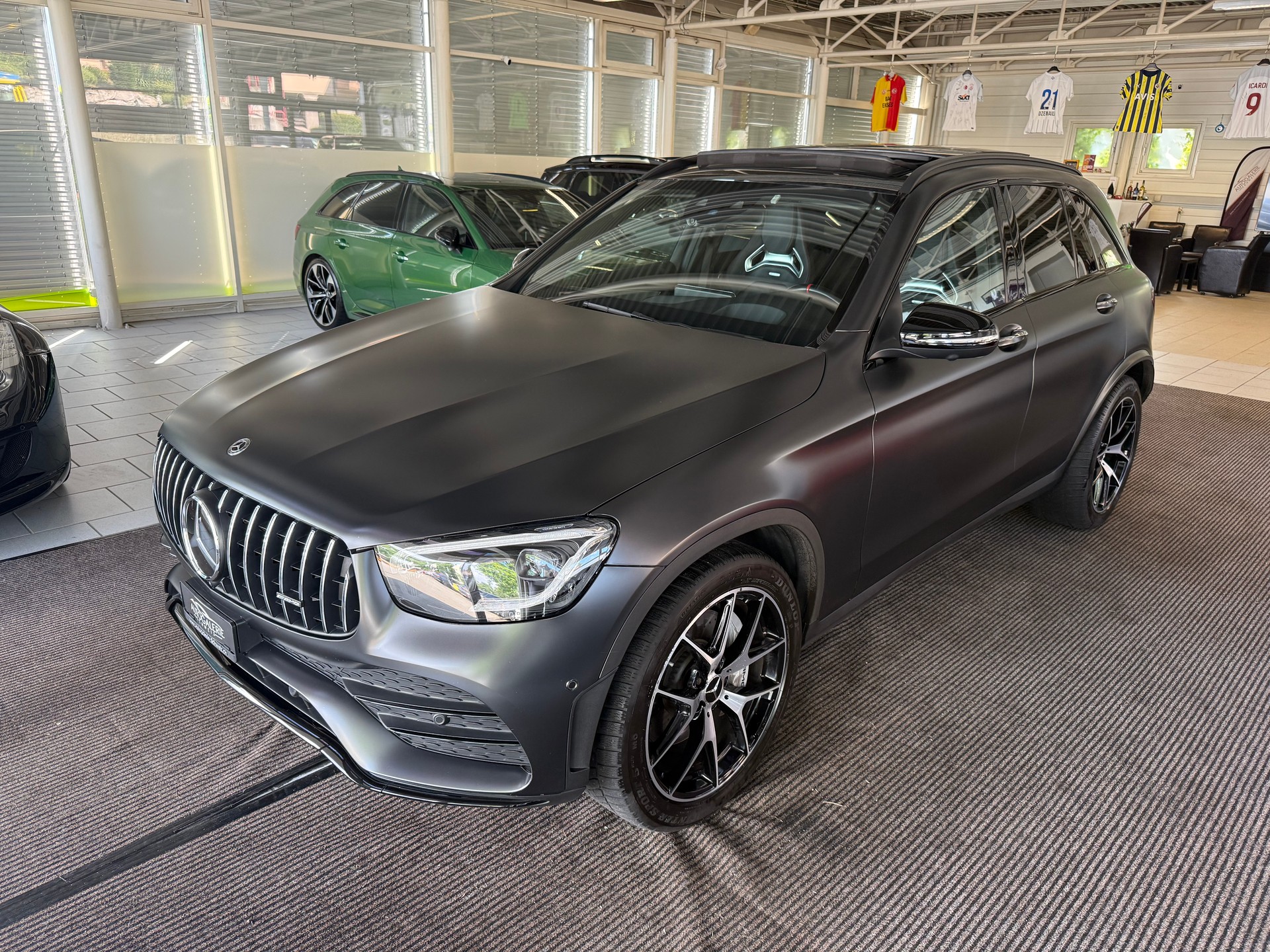 MERCEDES-BENZ GLC 43 AMG 4Matic | CH Swiss | PERFORMANCE SITZE | Pano | Head Up | AMG Sport-Paket Black | XPEL Steinschlagschutz MATT |-showroom-element-1